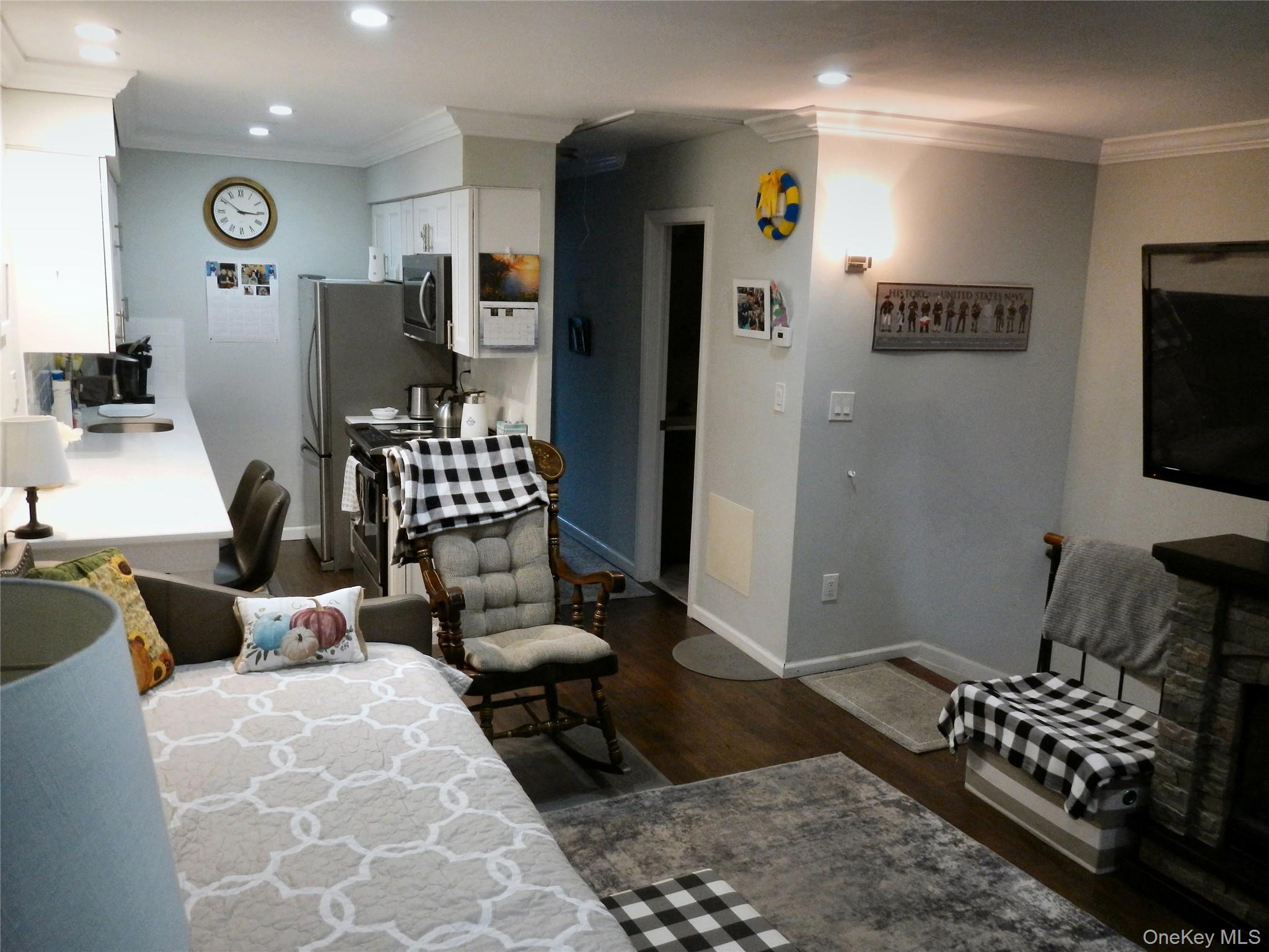 #10 photo, 234 Millard Avenue, West Babylon , NY 11704