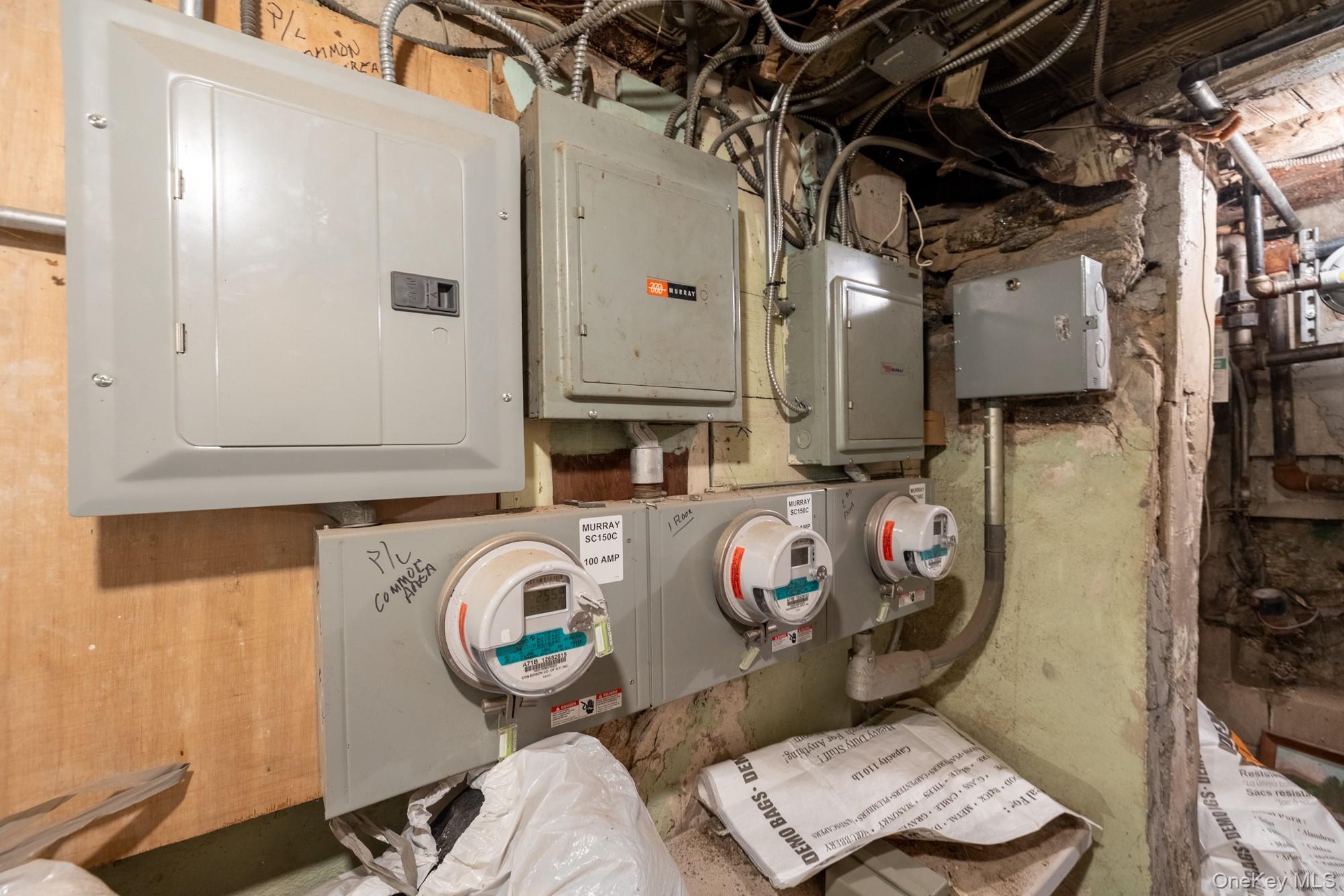 #20 photo, 679 Van Nest Avenue, Bronx , NY 10462