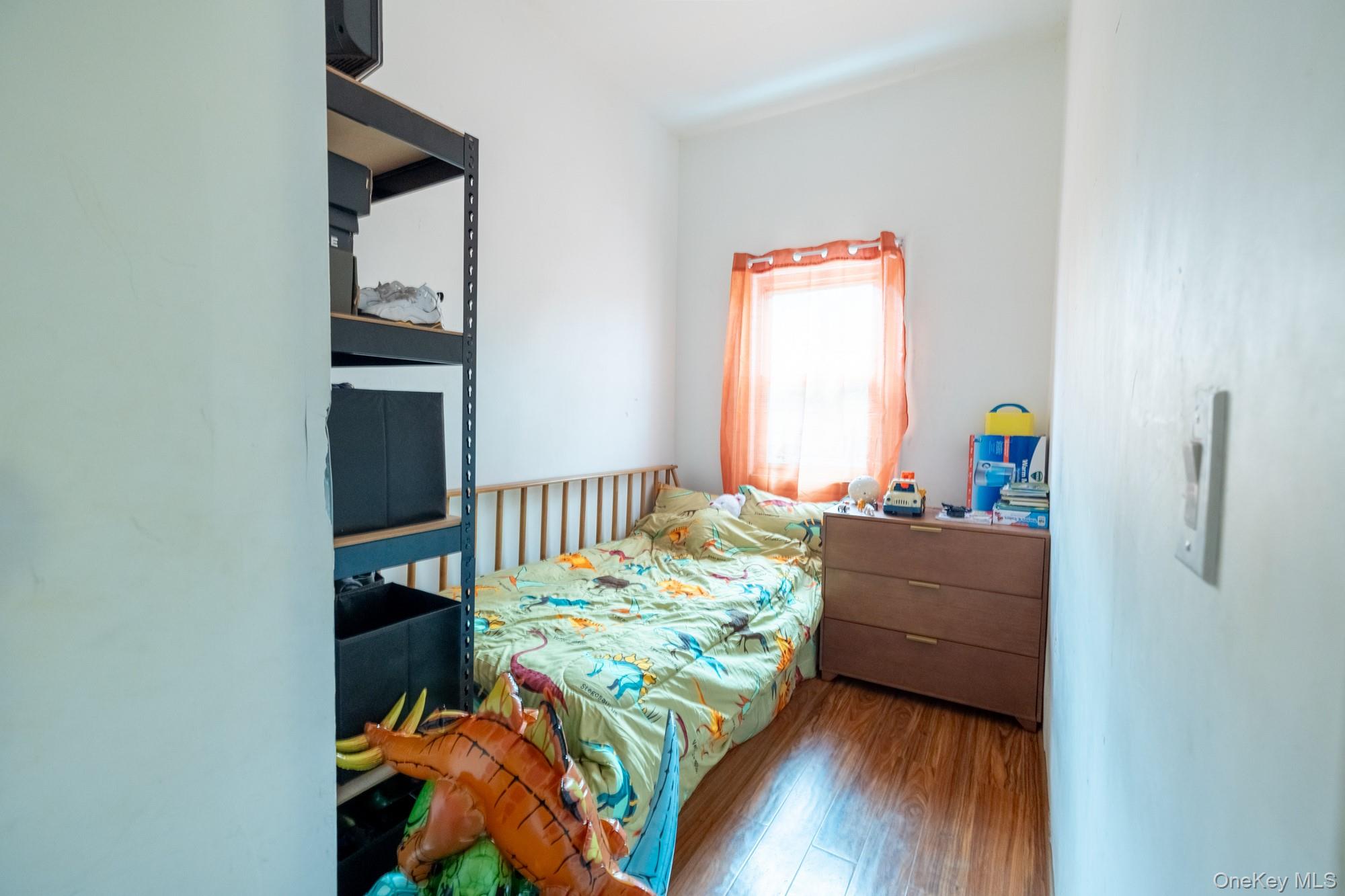 #9 photo, 679 Van Nest Avenue, Bronx , NY 10462