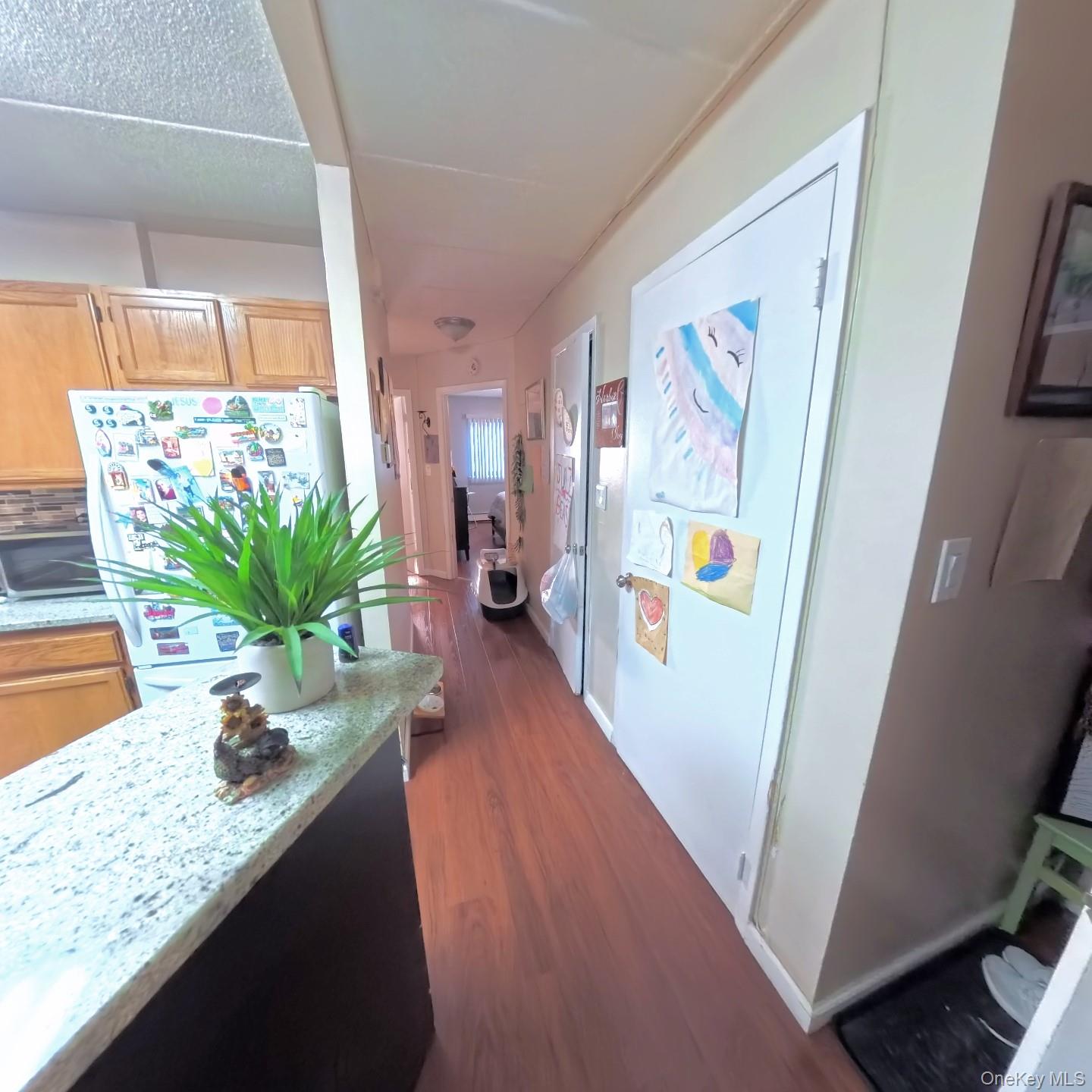 #6 photo, 721 Thieriot Avenue, Bronx , NY 10473