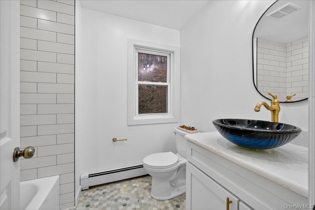 #18 photo, 549 Route 52, Carmel , NY 10512