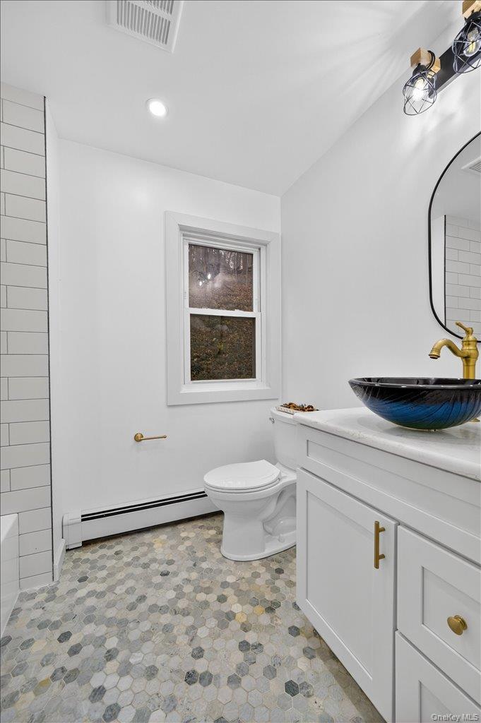 #19 photo, 549 Route 52, Carmel , NY 10512