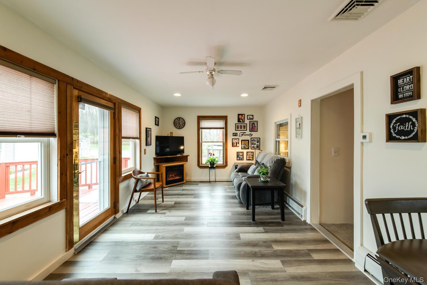 #18 photo, 352-354 Ruskey Lane, Hyde Park , NY 12538