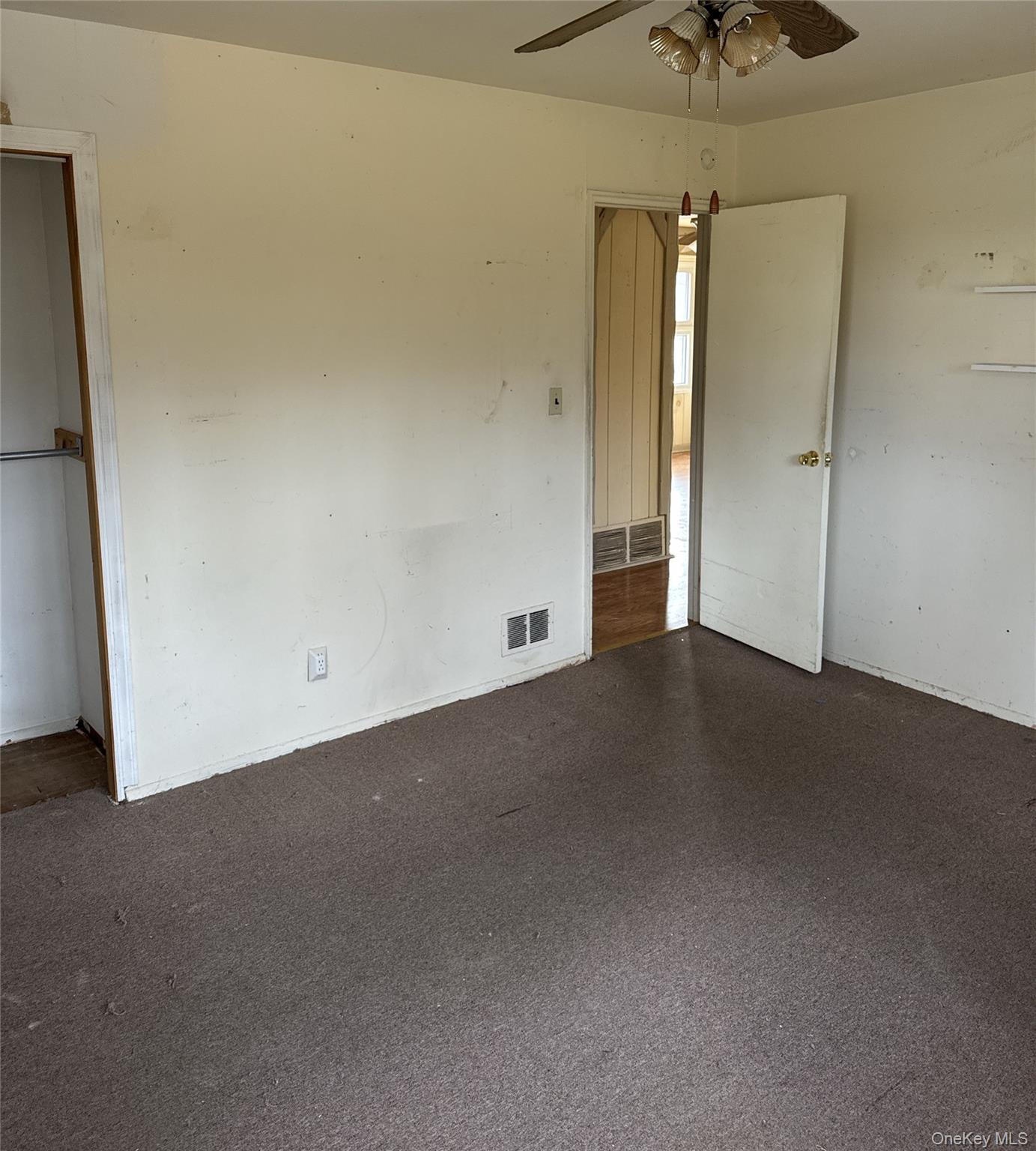 #7 photo, 724 Locksley Road, Yorktown Heights , NY 10598