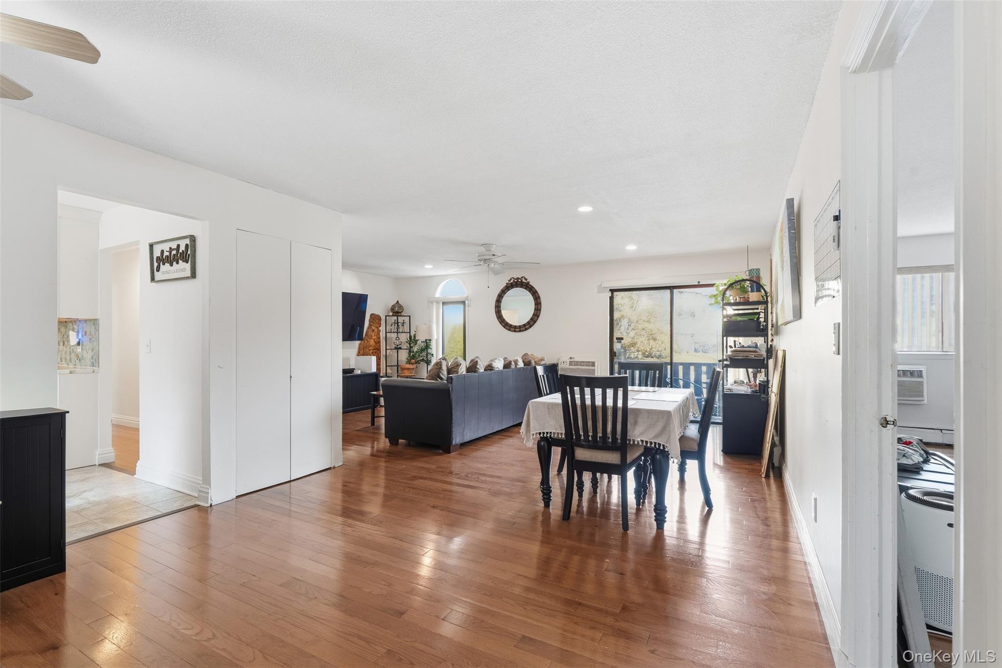 #2 photo, 11 Granada Cres, White Plains , NY 10603