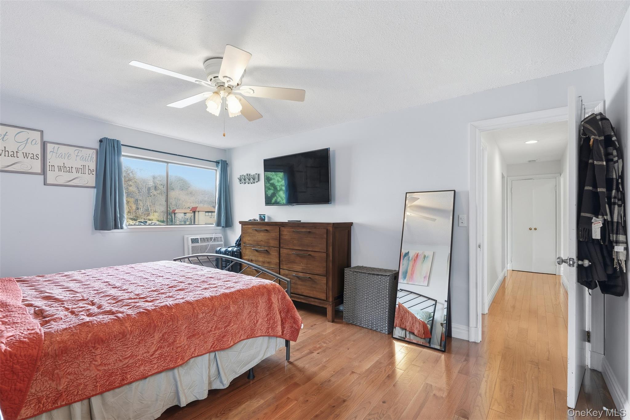 #20 photo, 11 Granada Cres, White Plains , NY 10603