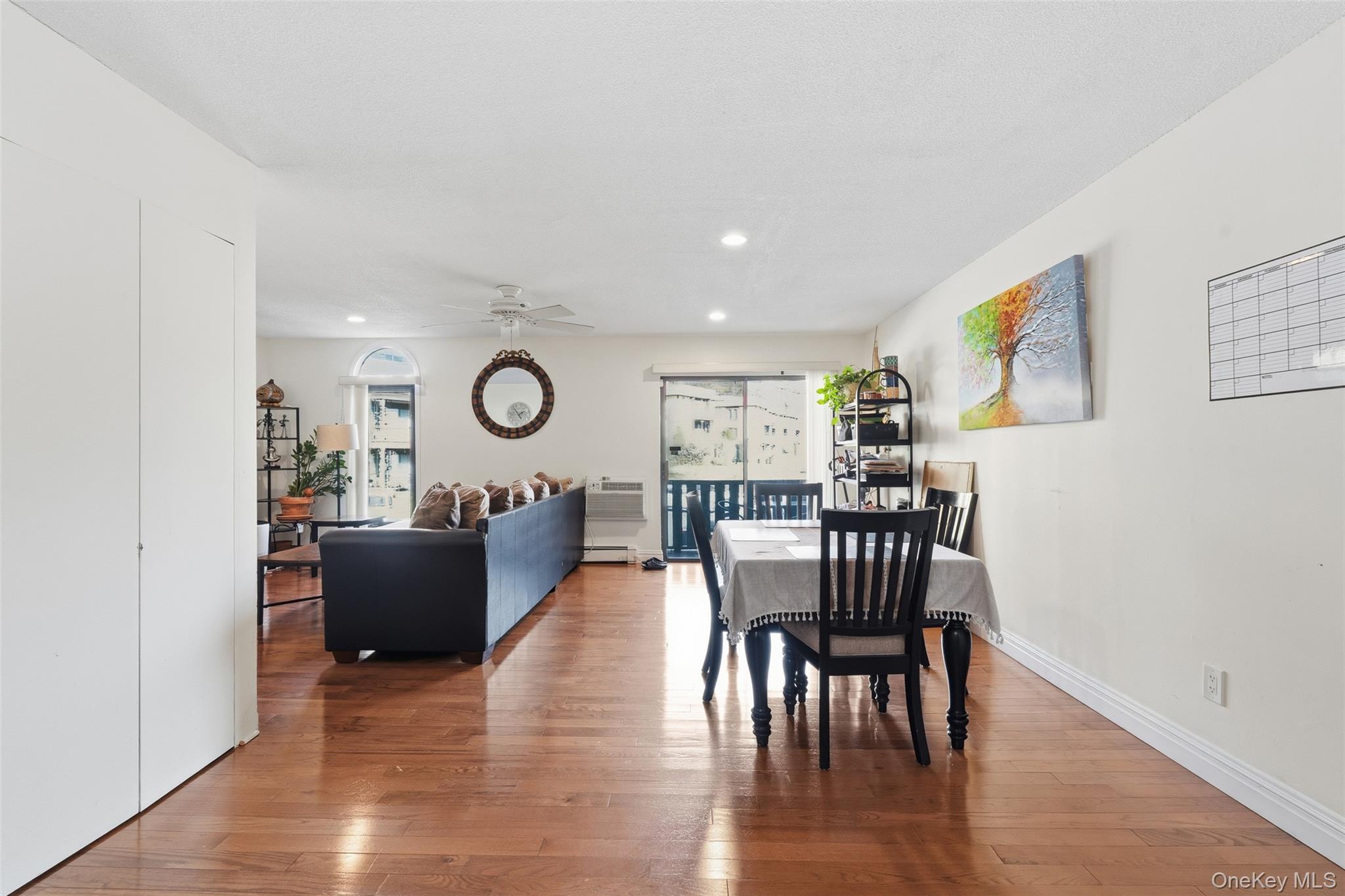 #4 photo, 11 Granada Cres, White Plains , NY 10603