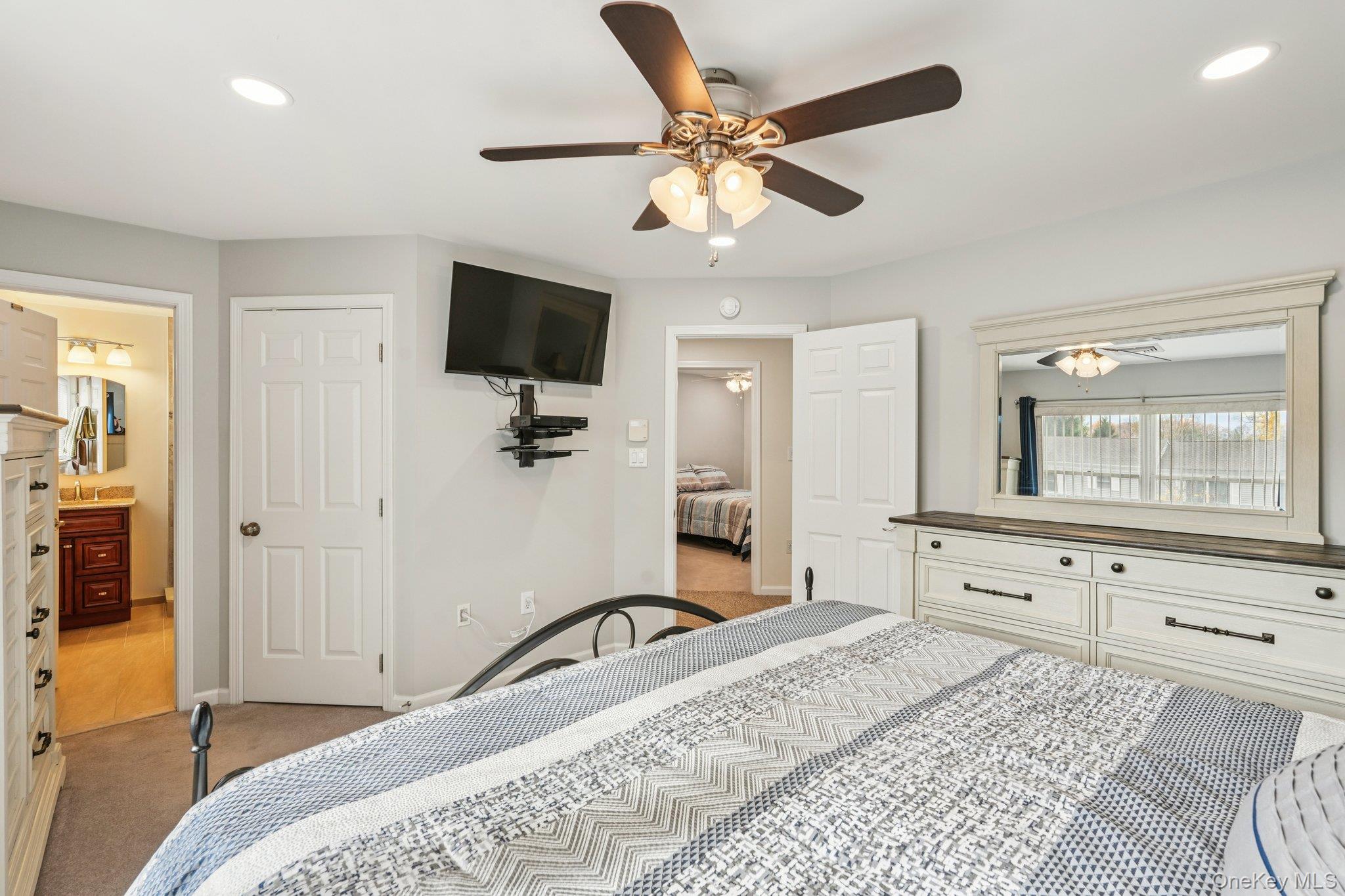 #18 photo, 20 Lackawanna Trail, Montebello , NY 10901