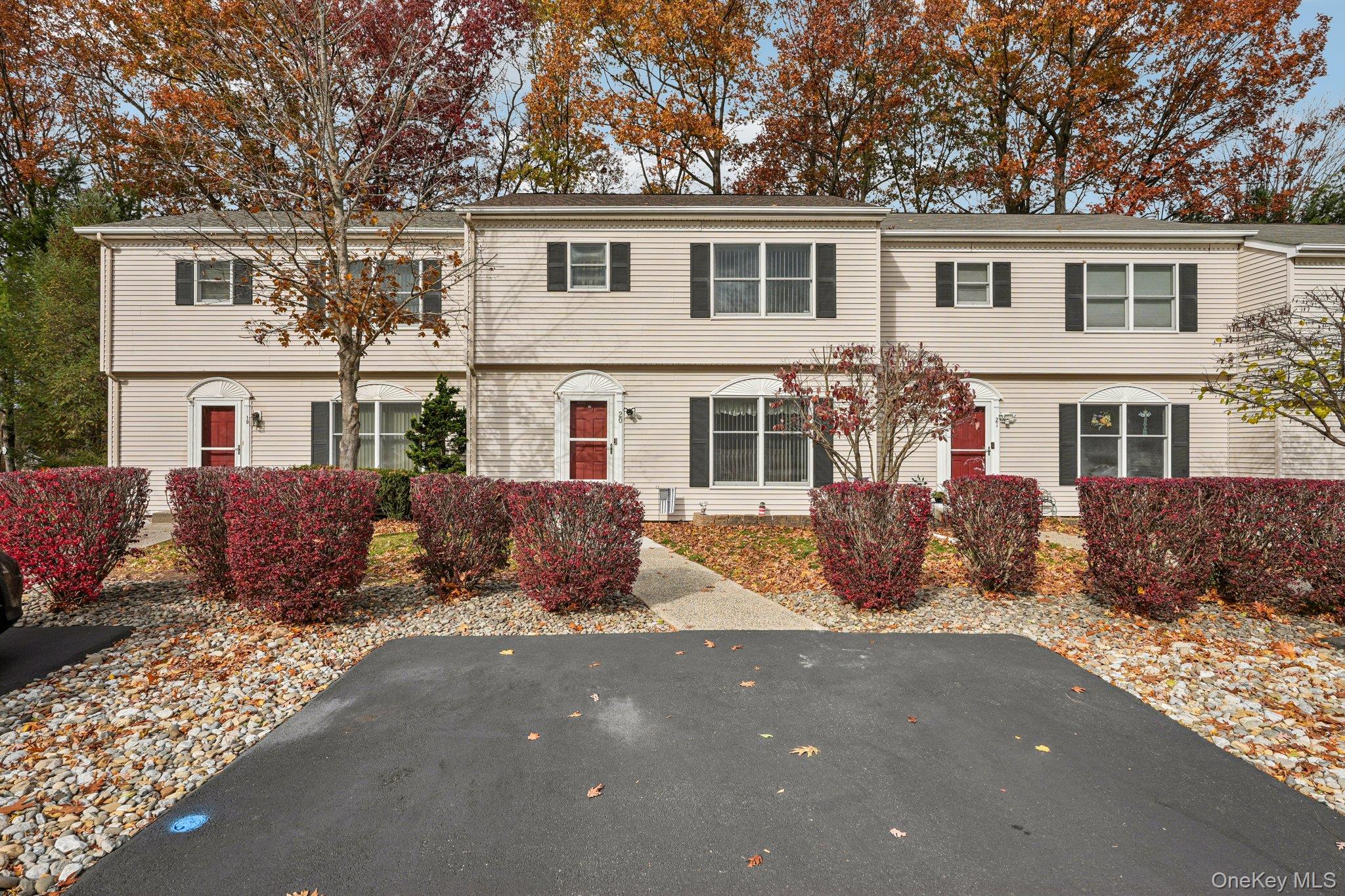 #3 photo, 20 Lackawanna Trail, Montebello , NY 10901