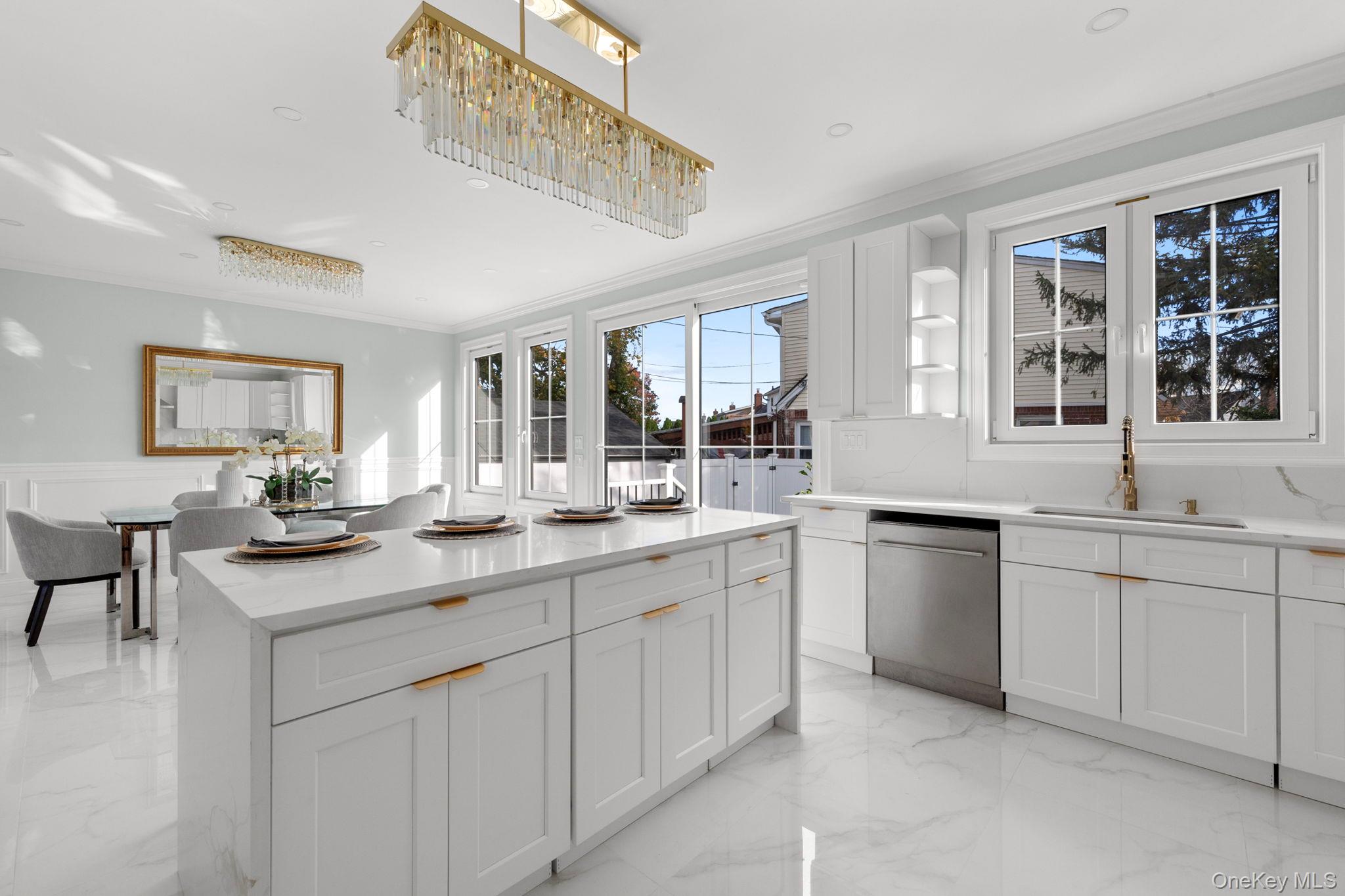 #13 photo, 1035 Glen Drive, Franklin Square , NY 11010