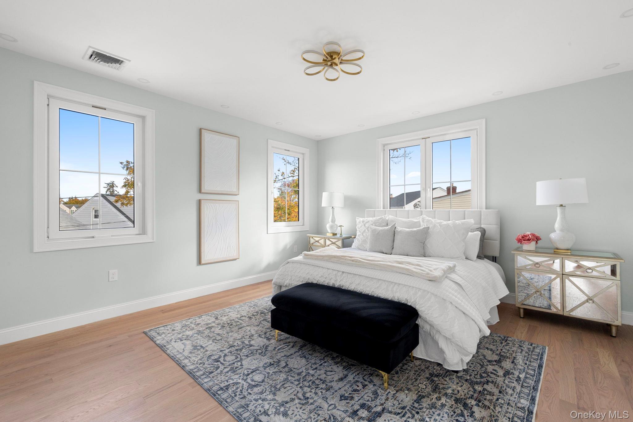 #18 photo, 1035 Glen Drive, Franklin Square , NY 11010