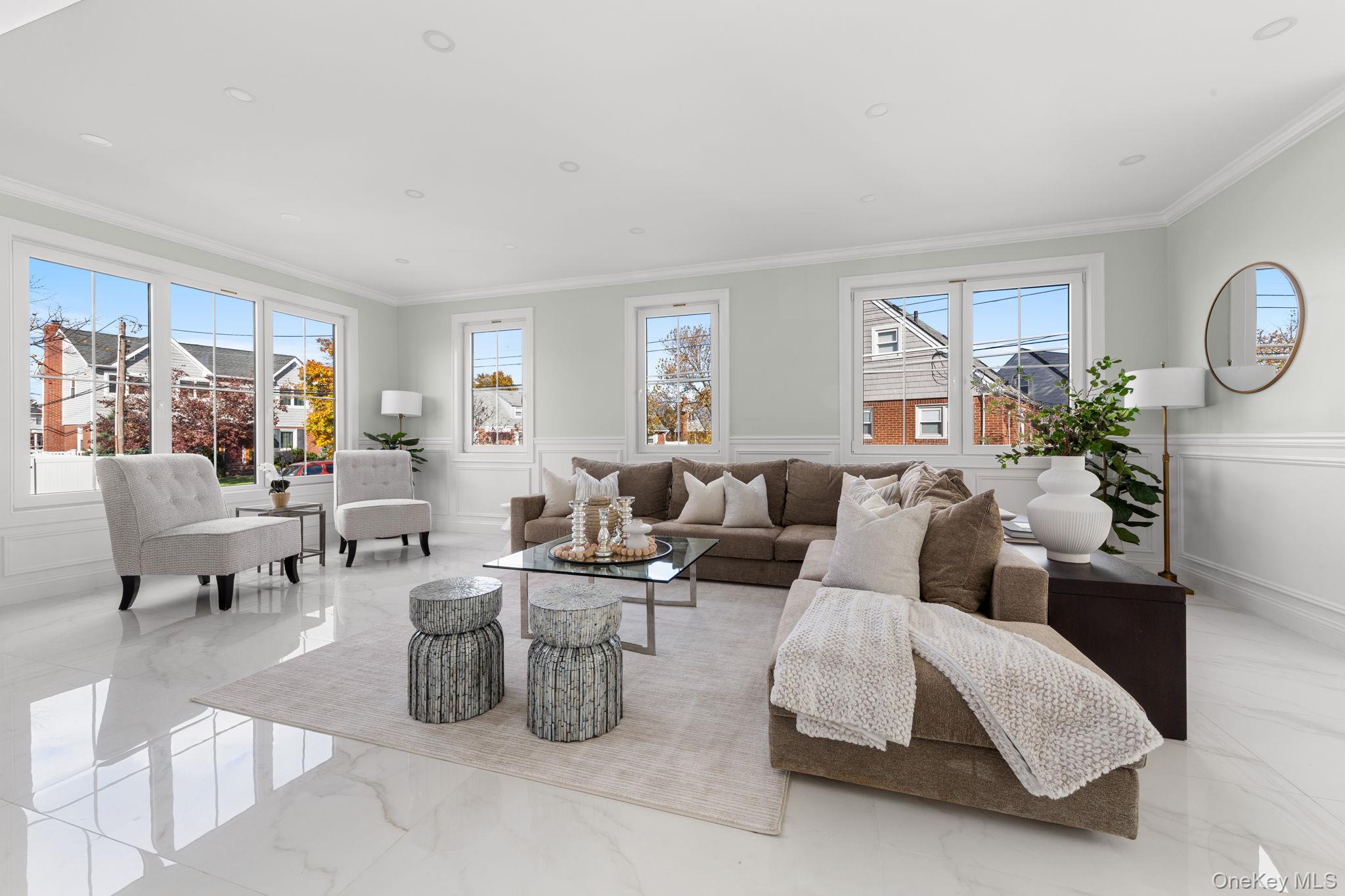 #5 photo, 1035 Glen Drive, Franklin Square , NY 11010