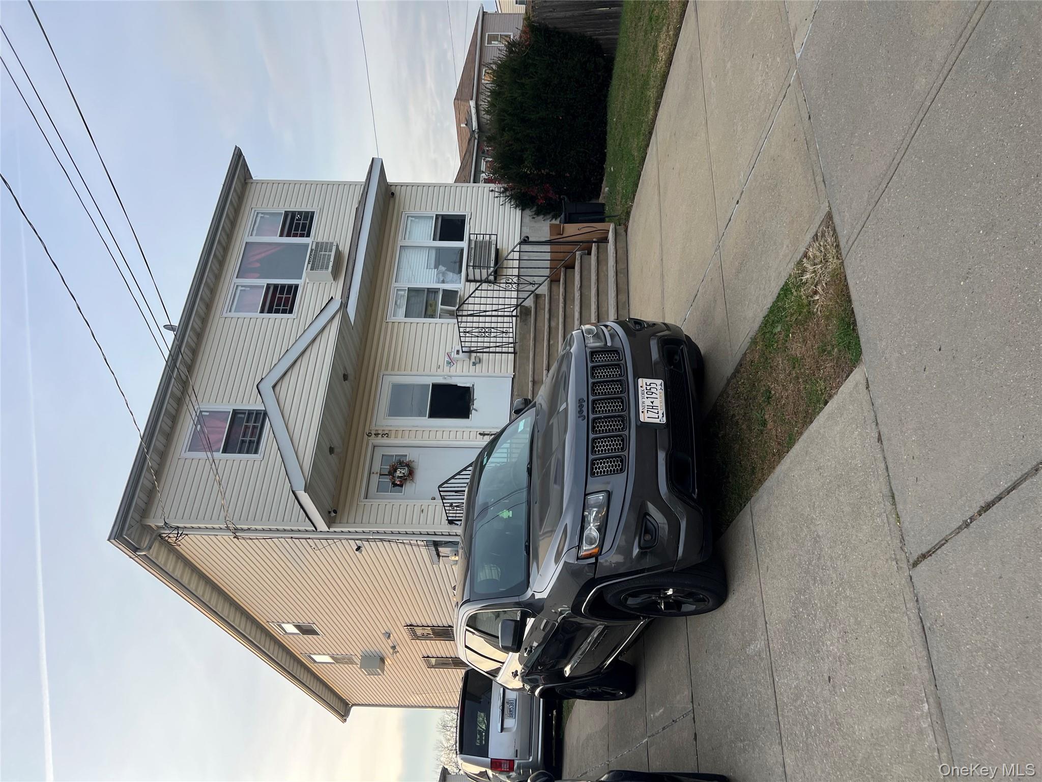 #1 photo, 643 beach 67 Street, Arverne , NY 11692