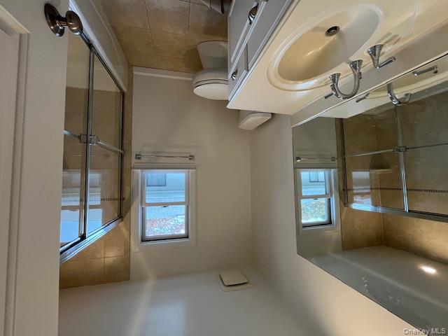 #17 photo, 42 Dunwood Road, Port Washington , NY 11050