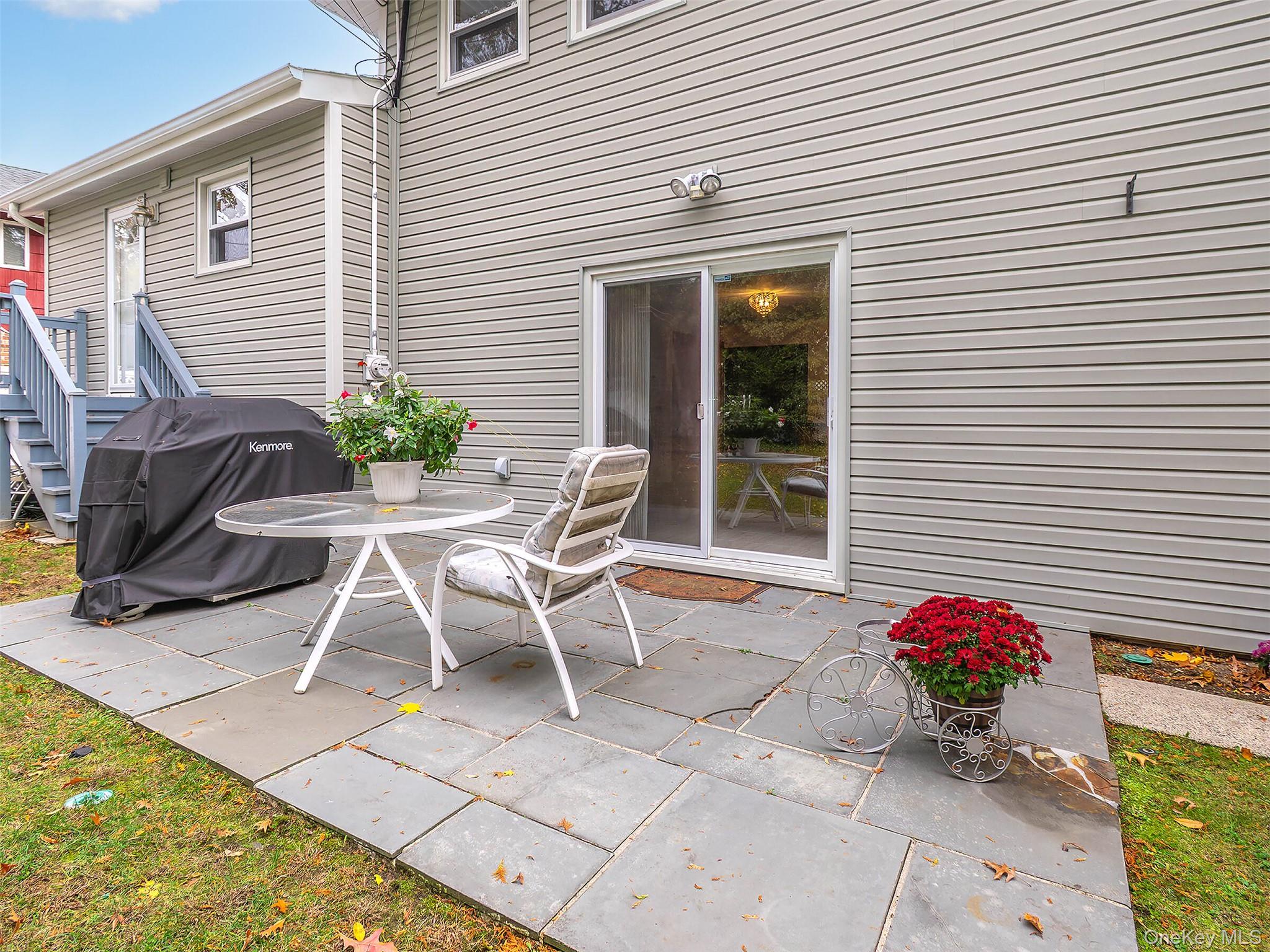 #20 photo, 55 Driftwood Drive, Port Washington , NY 11050