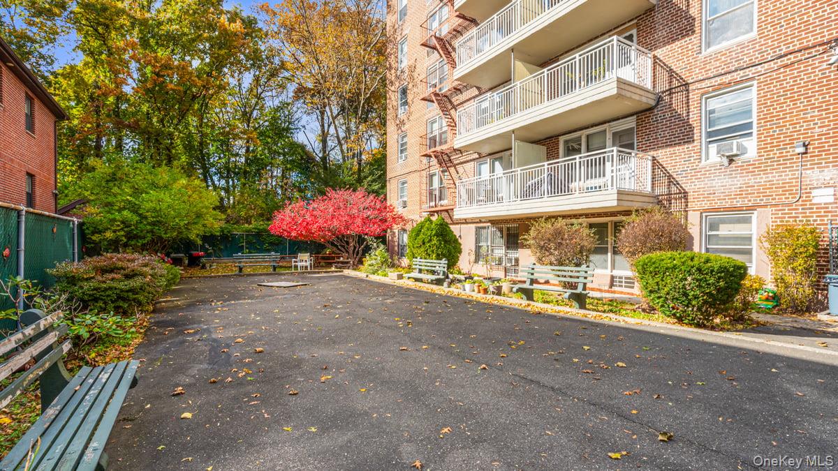 #16 photo, 68-20 Selfridge Street, Forest Hills , NY 11375