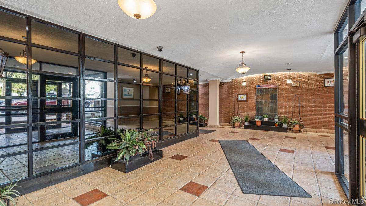 #2 photo, 68-20 Selfridge Street, Forest Hills , NY 11375