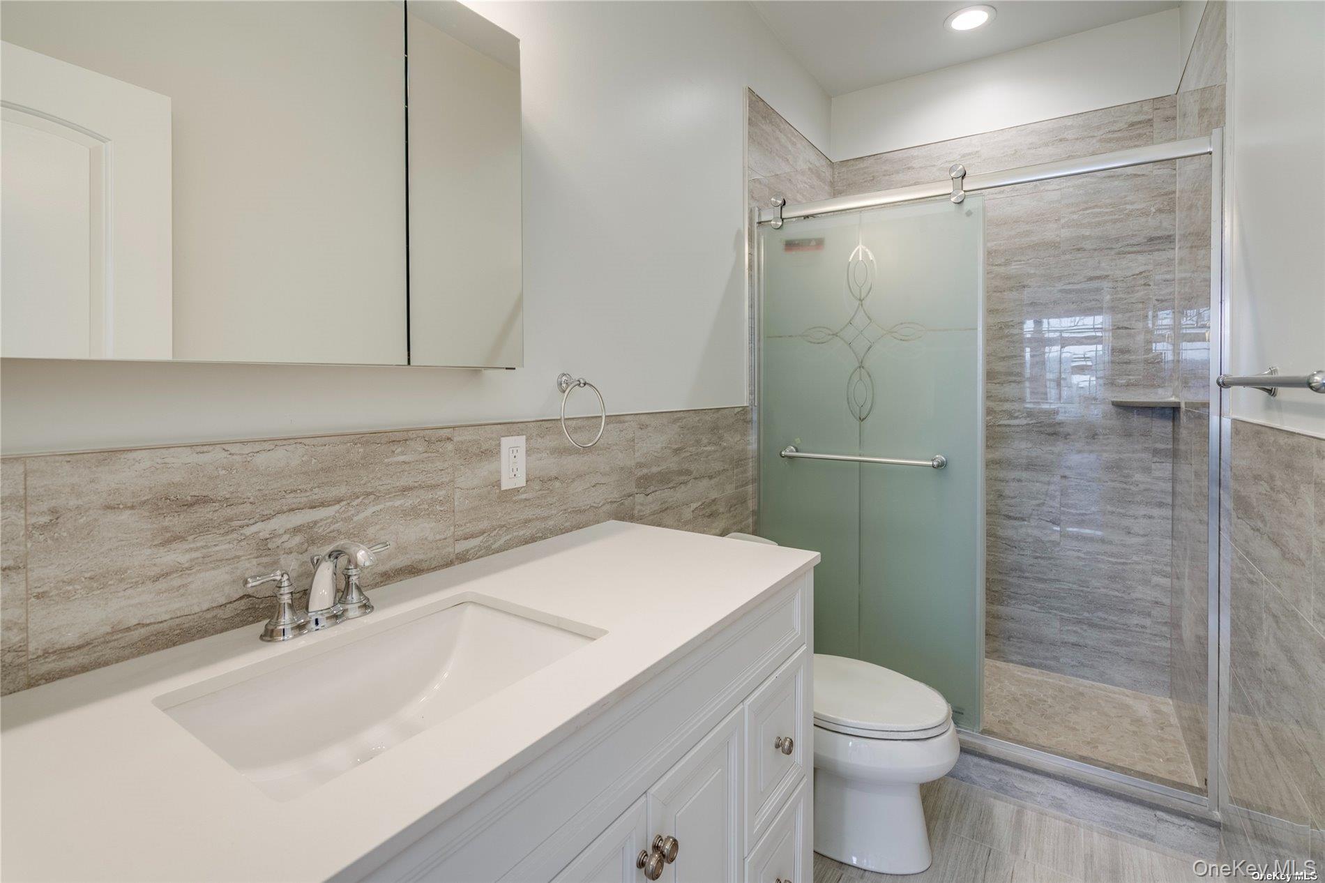 #11 photo, 110 New York Avenue, Huntington , NY 11743