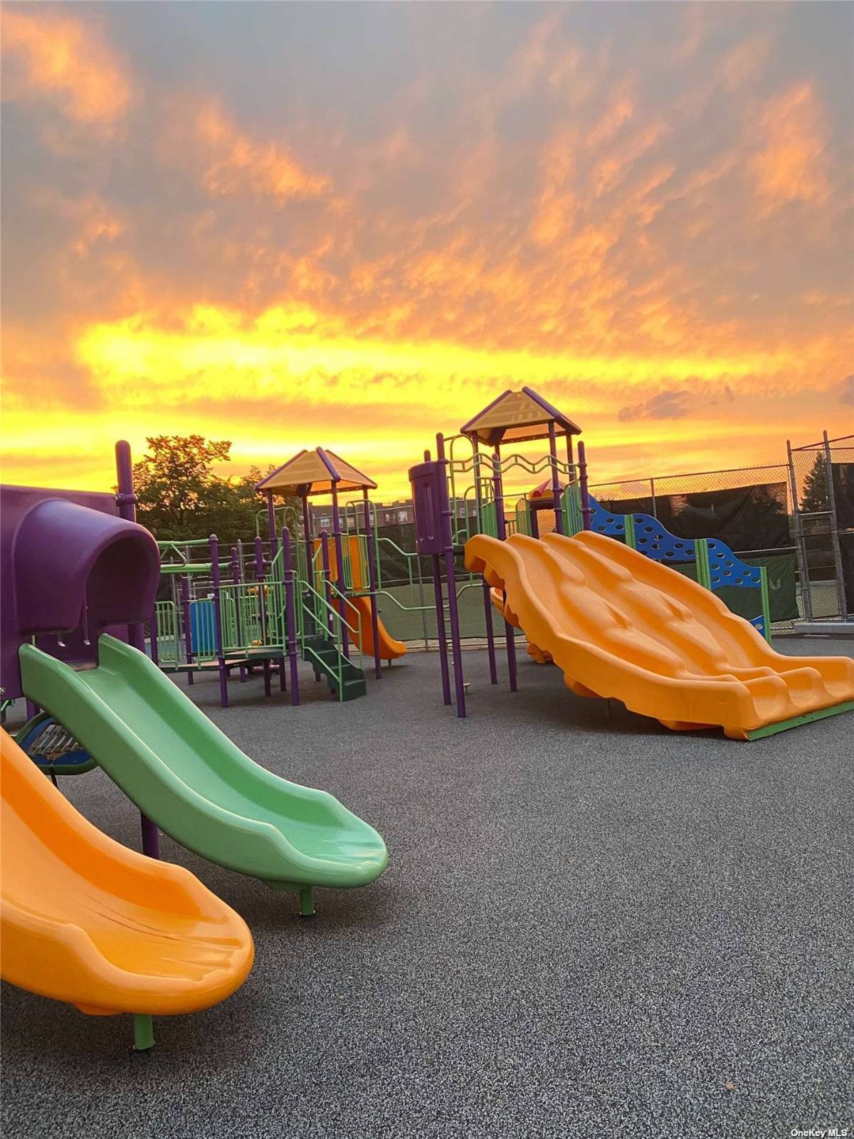 #31 photo, 1 Bay Club Dr, Куинс ‖ Bayside , NY 11360