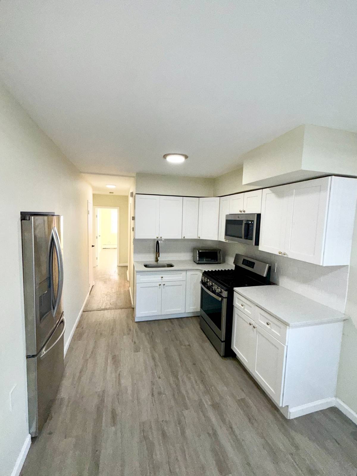 #3 photo, 1316 E 100th st, #1, Canarsie , NY 11236