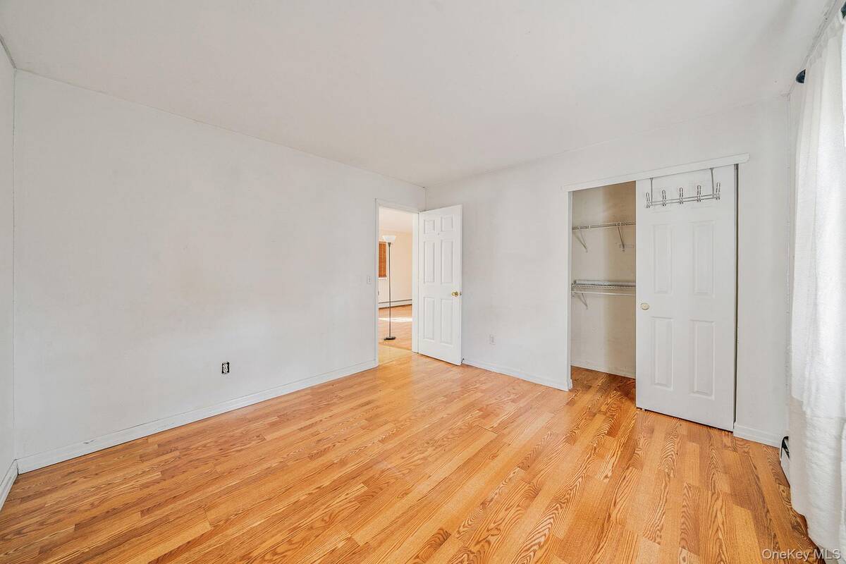 #25 photo, 1 Wendy Drive, 东长岛 Farmingville , NY 11738