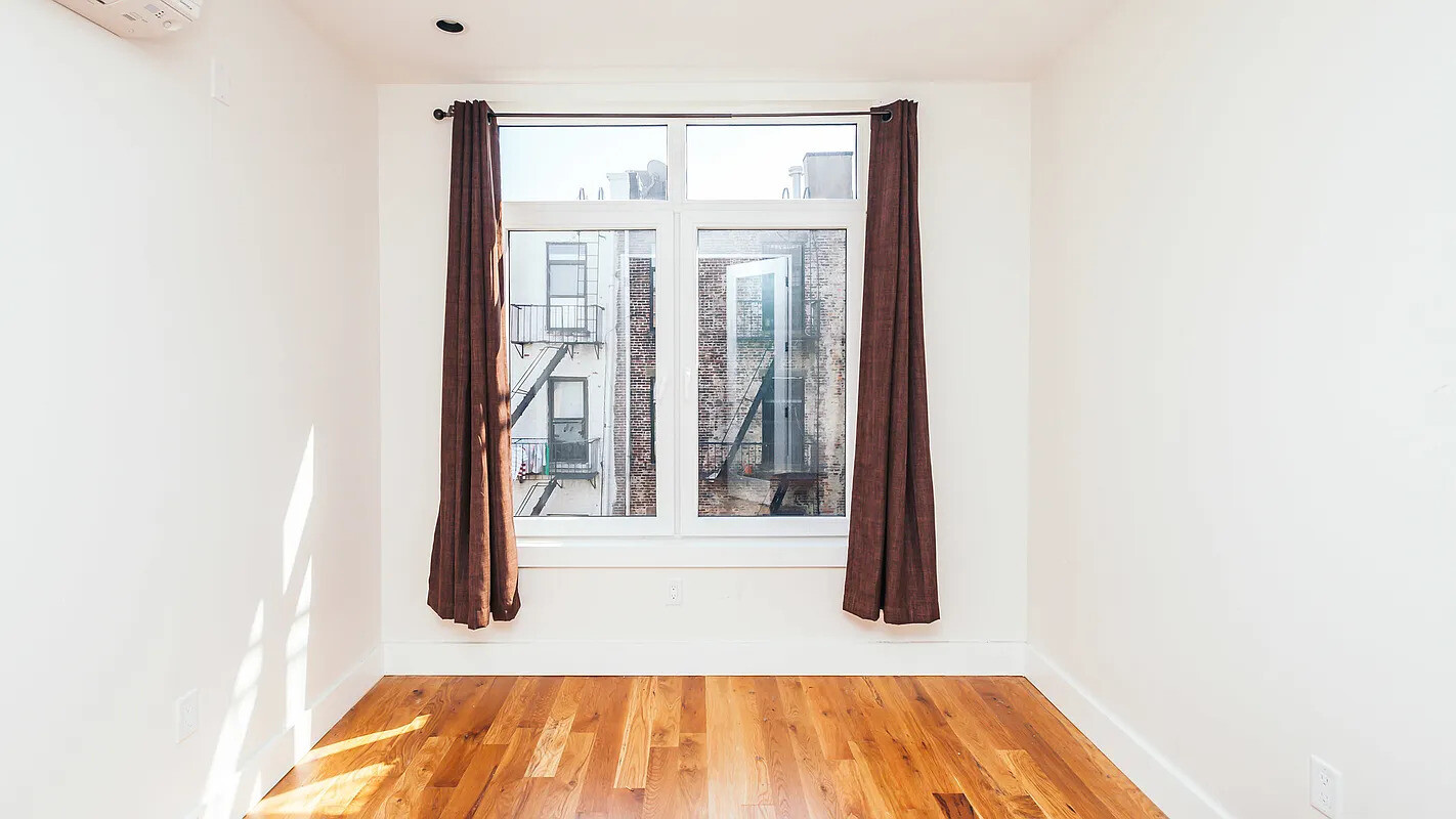 #6 photo, Brooklyn, Stuyvesant Heights , NY 11221