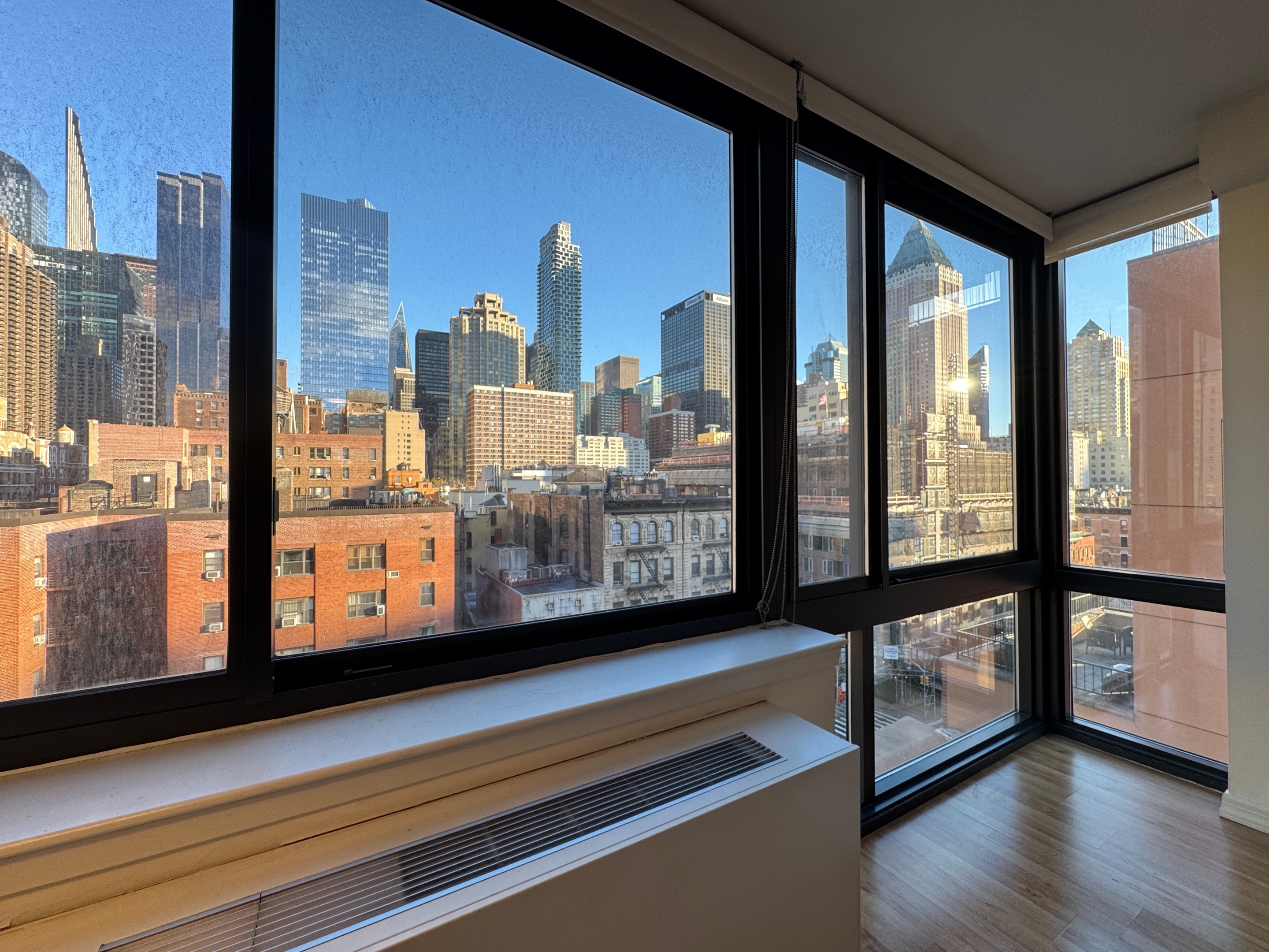 #5 photo, 400 W 55th Street, Hells Kitchen , NY 10019