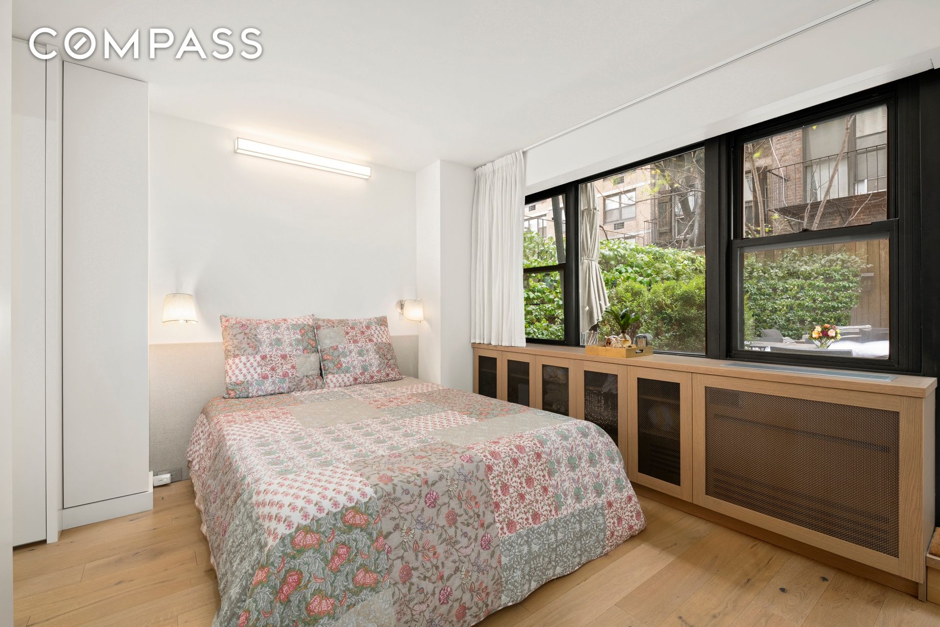 #8 photo, 230 E 15th Street, Gramercy Park , NY 10003