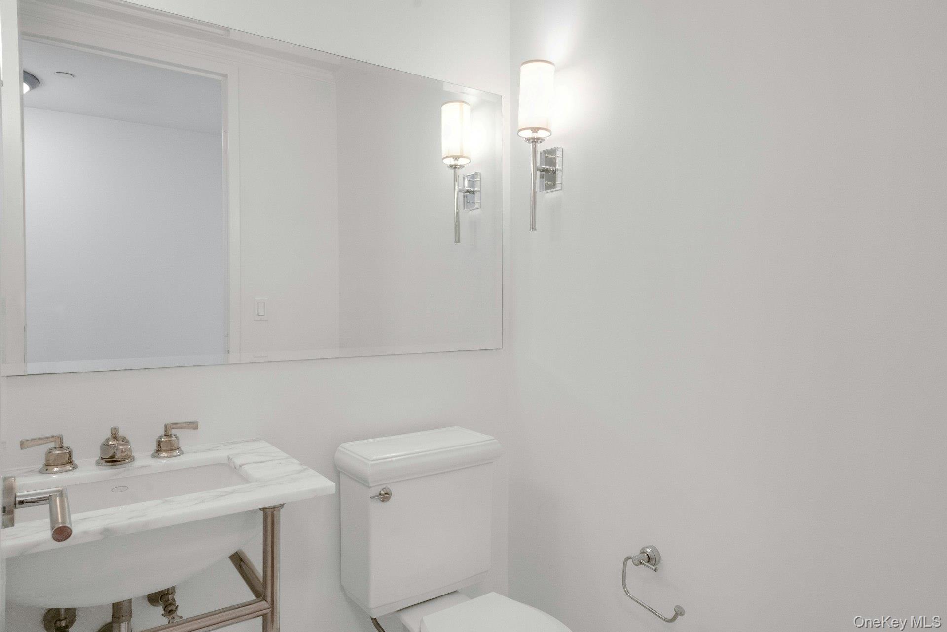 #12 photo, 10 City Place, White Plains , NY 10601