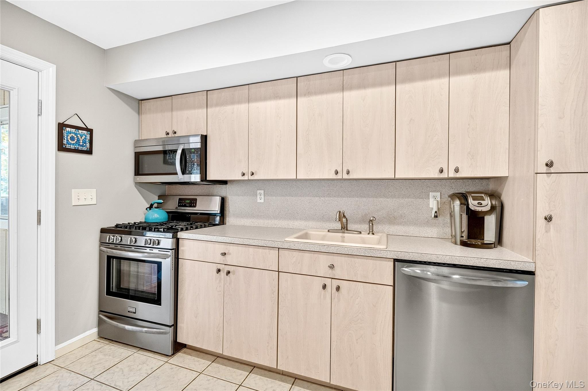 #16 photo, 12 Gleason Drive, Thiells , NY 10984