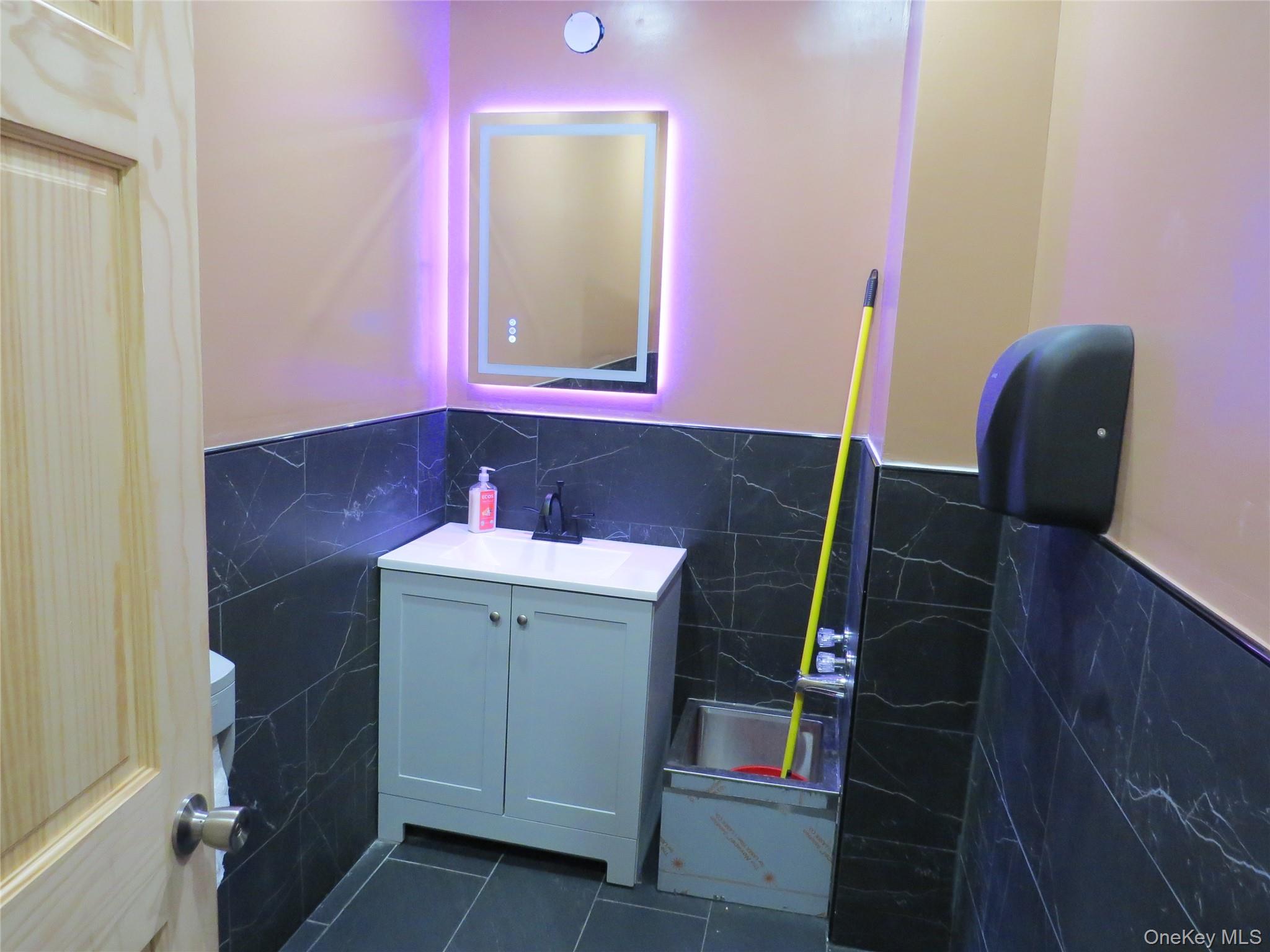 #5 photo, 72-78 Center Street, Ellenville , NY 12428