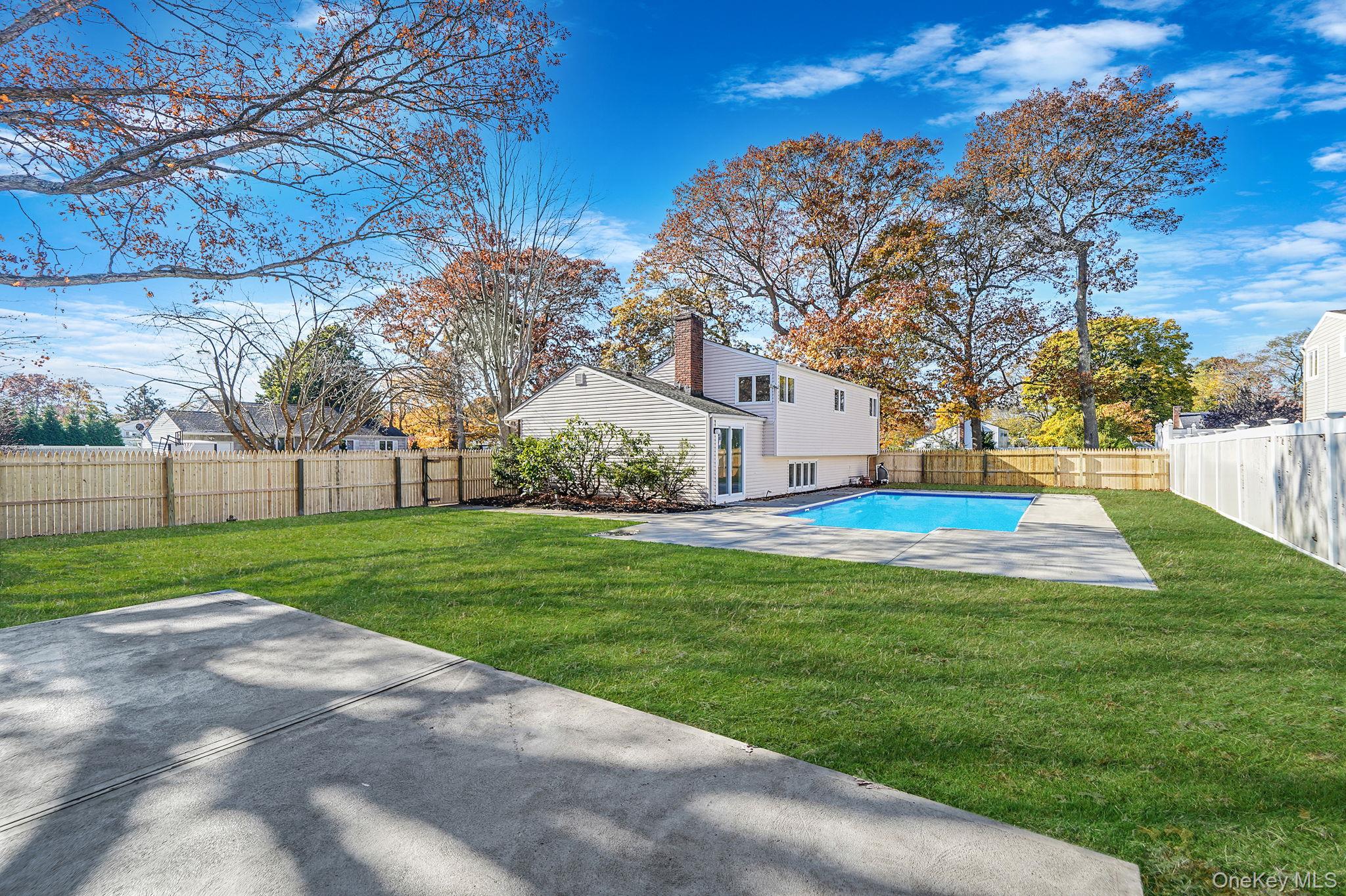 #5 photo, 67 Bardolier Lane, Bay Shore , NY 11706