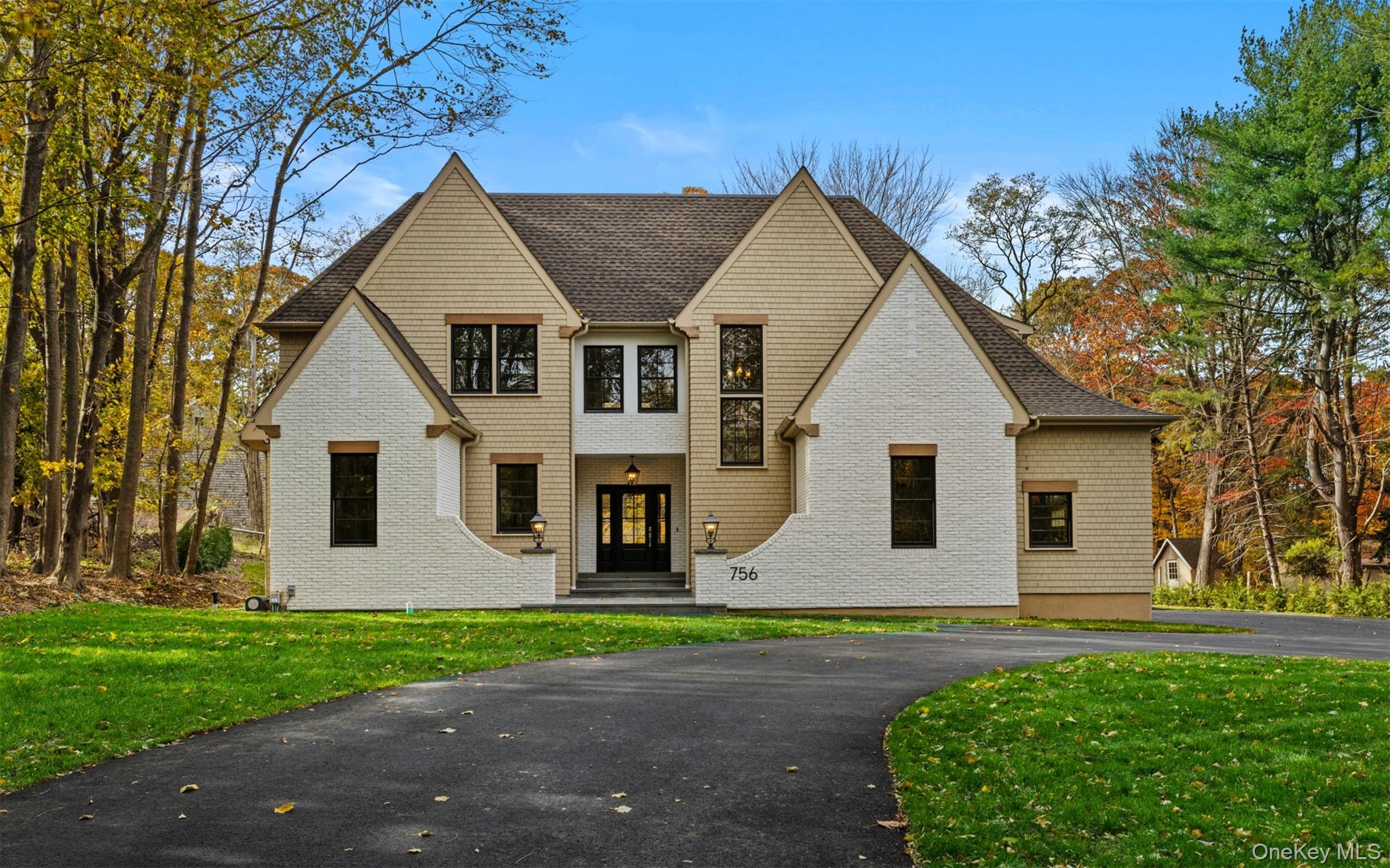 #1 photo, 756 Mount Sinai-Coram Road, Mount Sinai , NY 11766