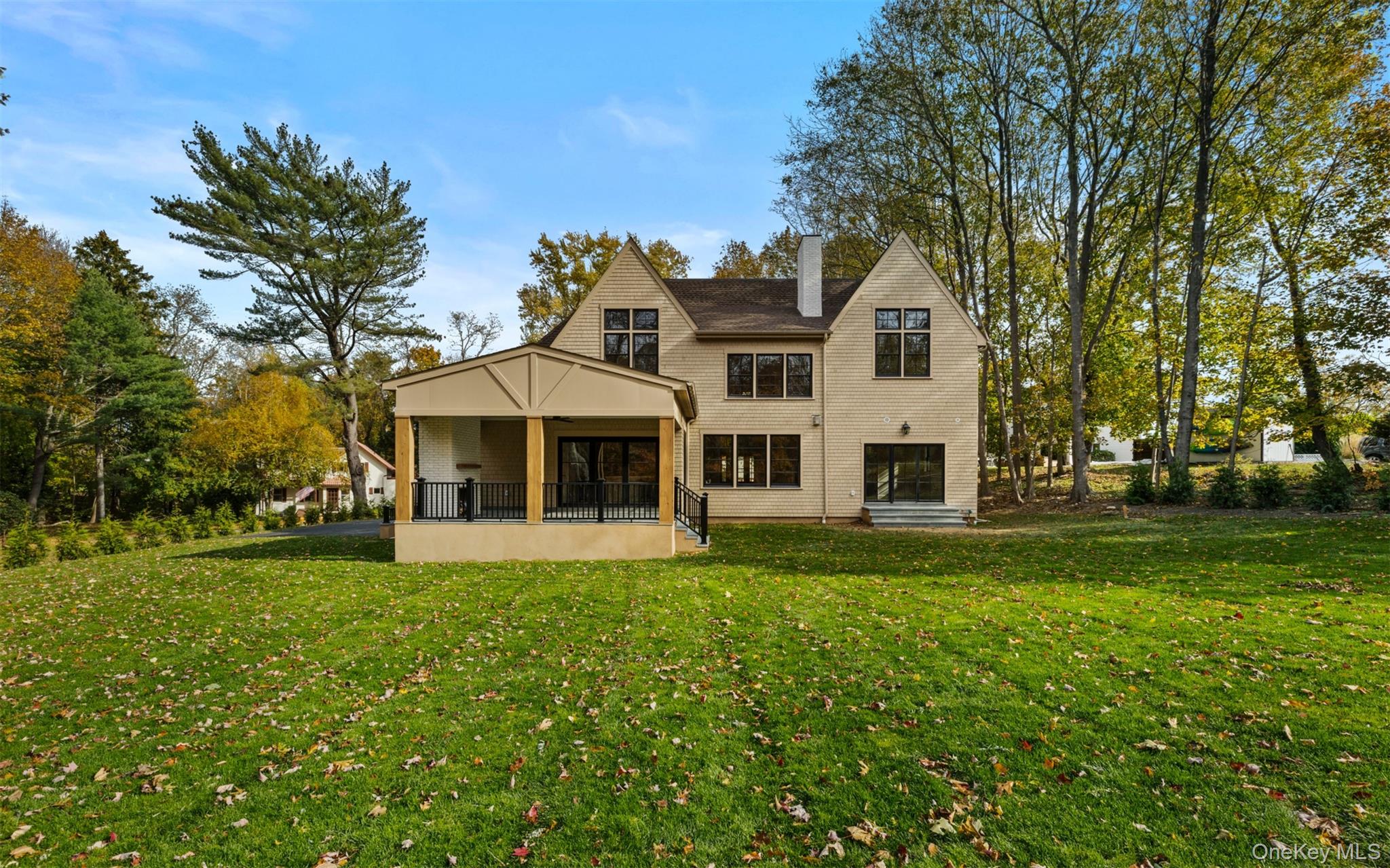 #2 photo, 756 Mount Sinai-Coram Road, Mount Sinai , NY 11766