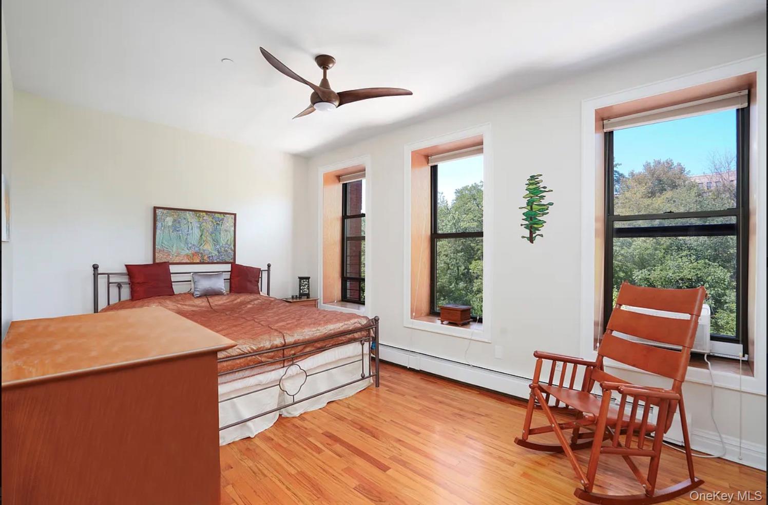 #10 photo, 370 Saint Nicholas Avenue, New York (Manhattan) , NY 10027