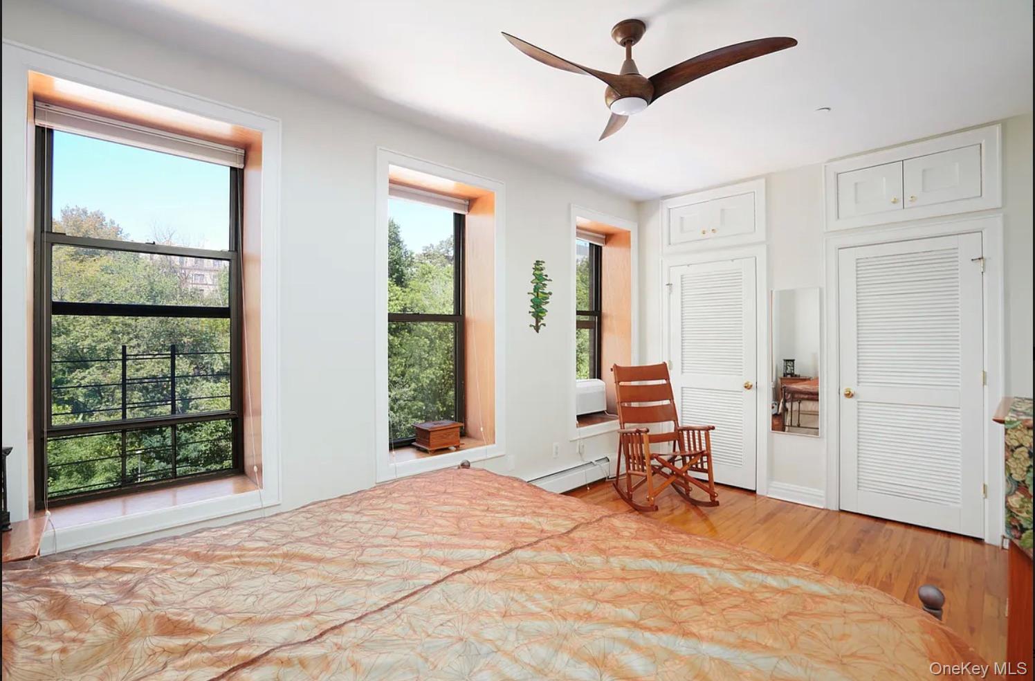 #11 photo, 370 Saint Nicholas Avenue, New York (Manhattan) , NY 10027