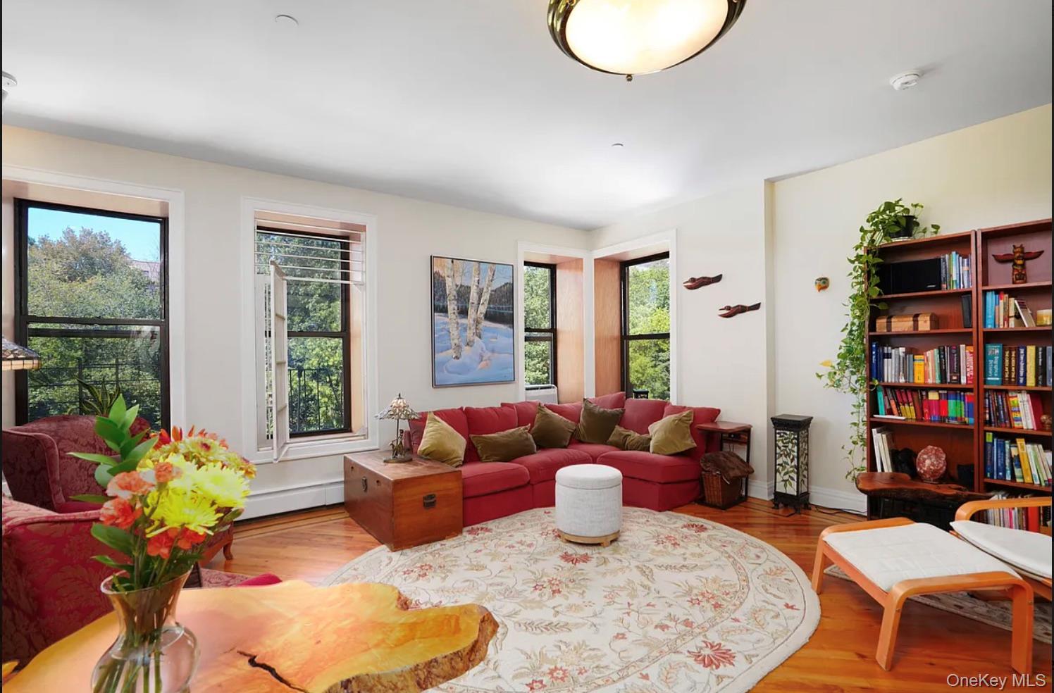 #2 photo, 370 Saint Nicholas Avenue, New York (Manhattan) , NY 10027