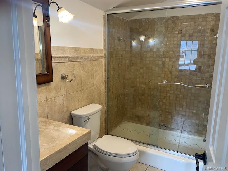 #12 photo, 10 Kirgan Court, East Rockaway , NY 11518