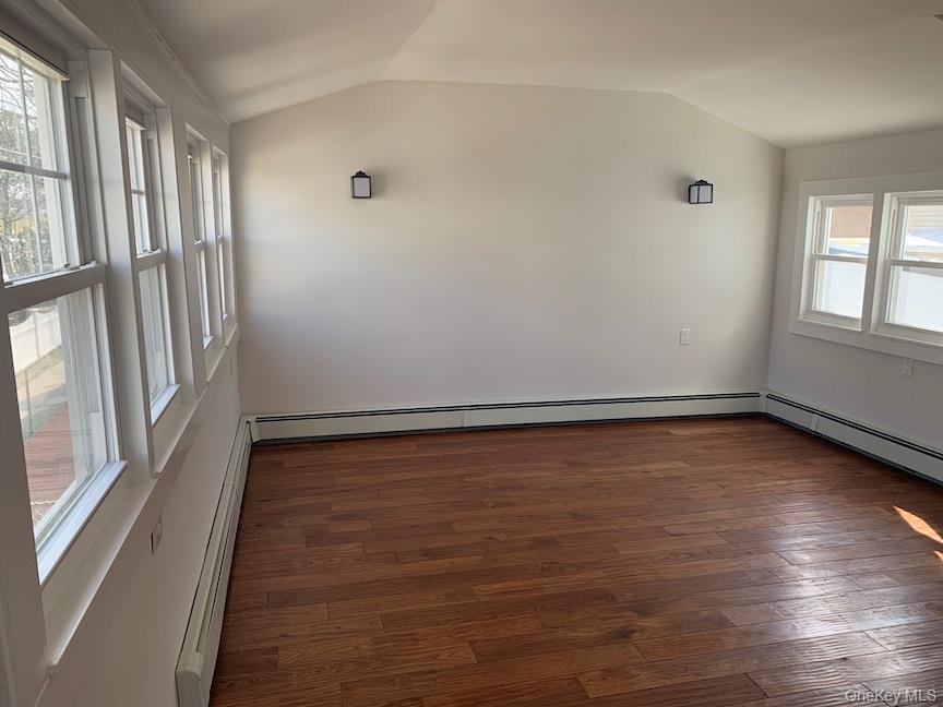 #6 photo, 10 Kirgan Court, East Rockaway , NY 11518