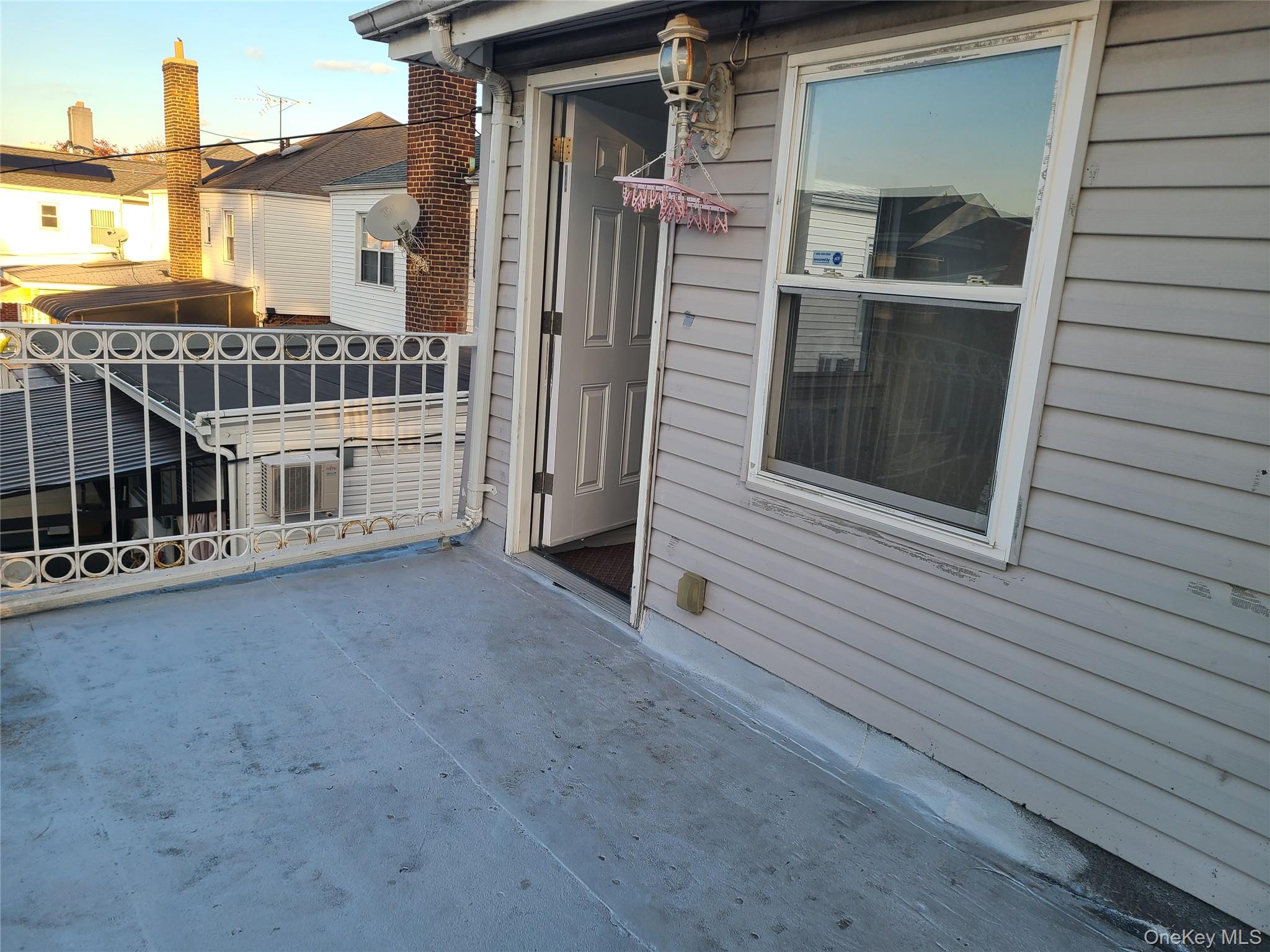 #10 photo, 6152 148th Place, Flushing , NY 11367