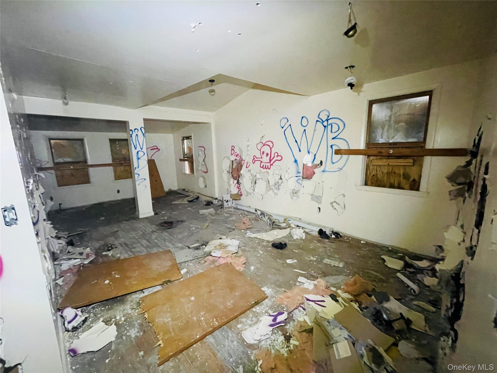 #17 photo, 697 Route 25A, Rocky Point , NY 11778