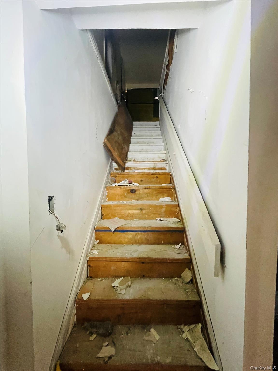 #5 photo, 697 Route 25A, Rocky Point , NY 11778