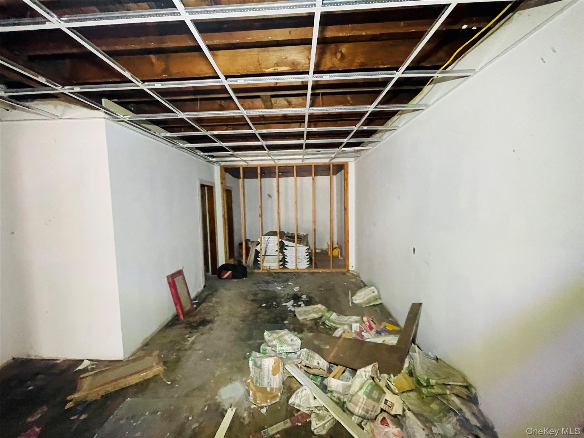 #8 photo, 697 Route 25A, Rocky Point , NY 11778