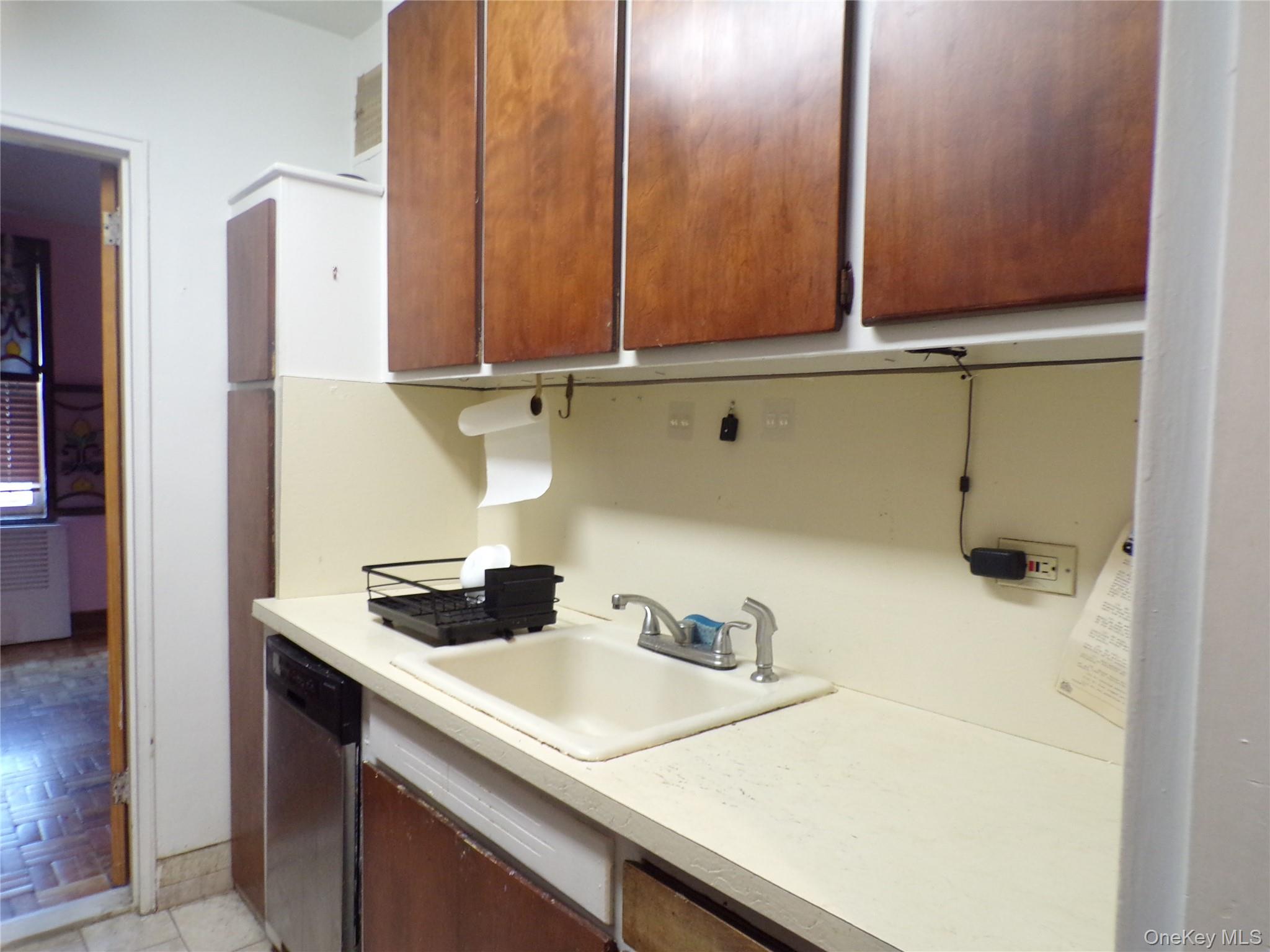 #3 photo, 2265 Gerritsen Avenue, Brooklyn , NY 11229