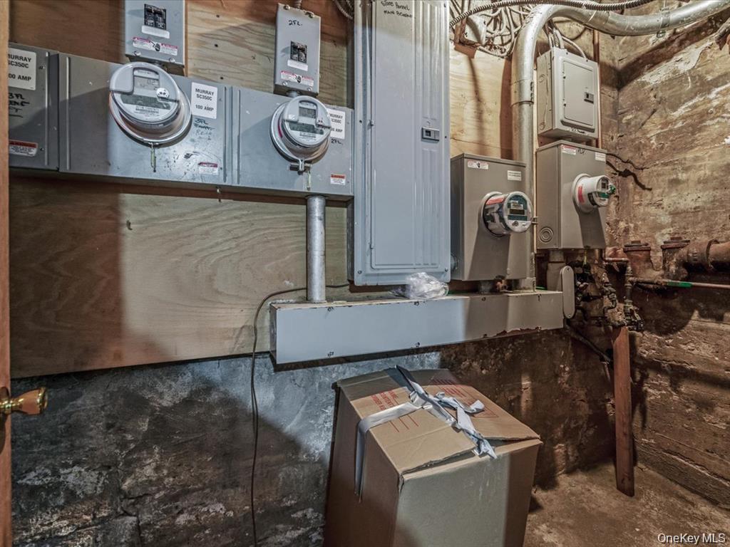 #10 photo, 49-04 111 Street, Corona , NY 11368