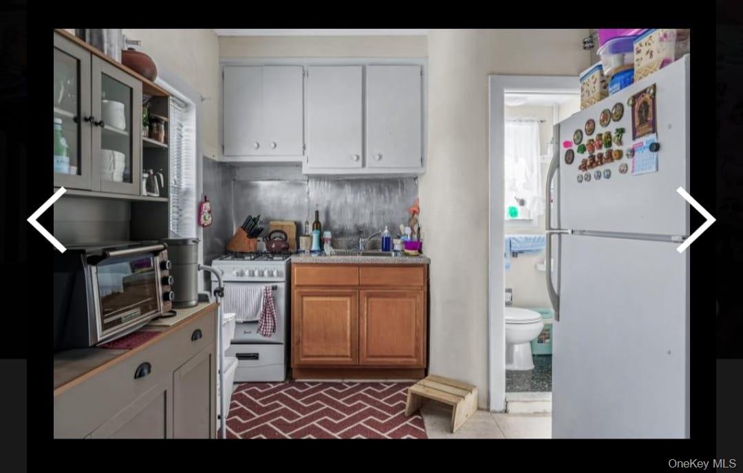 #4 photo, 49-04 111 Street, Corona , NY 11368