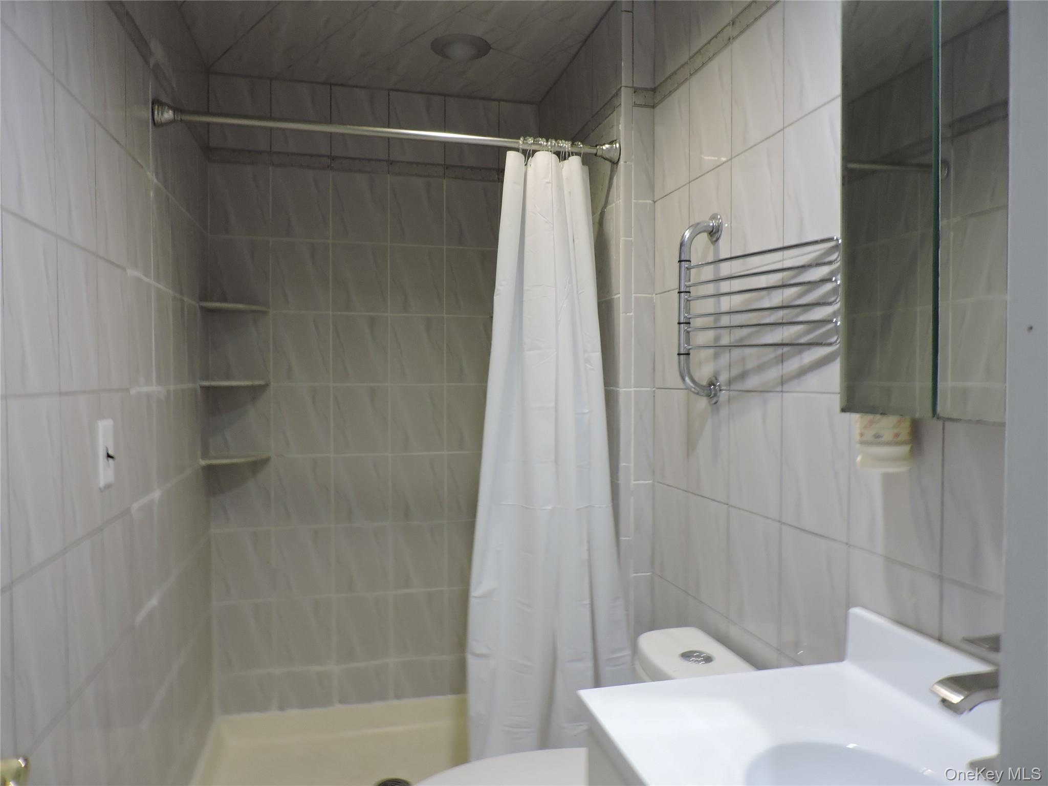 #12 photo, 18 Leach Street, Lynbrook , NY 11563