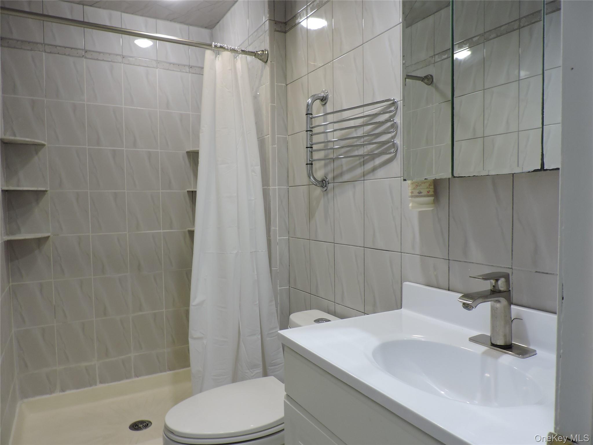 #13 photo, 18 Leach Street, Lynbrook , NY 11563