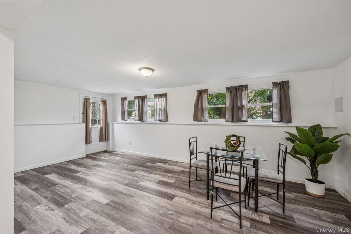 #19 photo, 26 Grand Canyon Lane, サフォーク郡 Coram , NY 11727