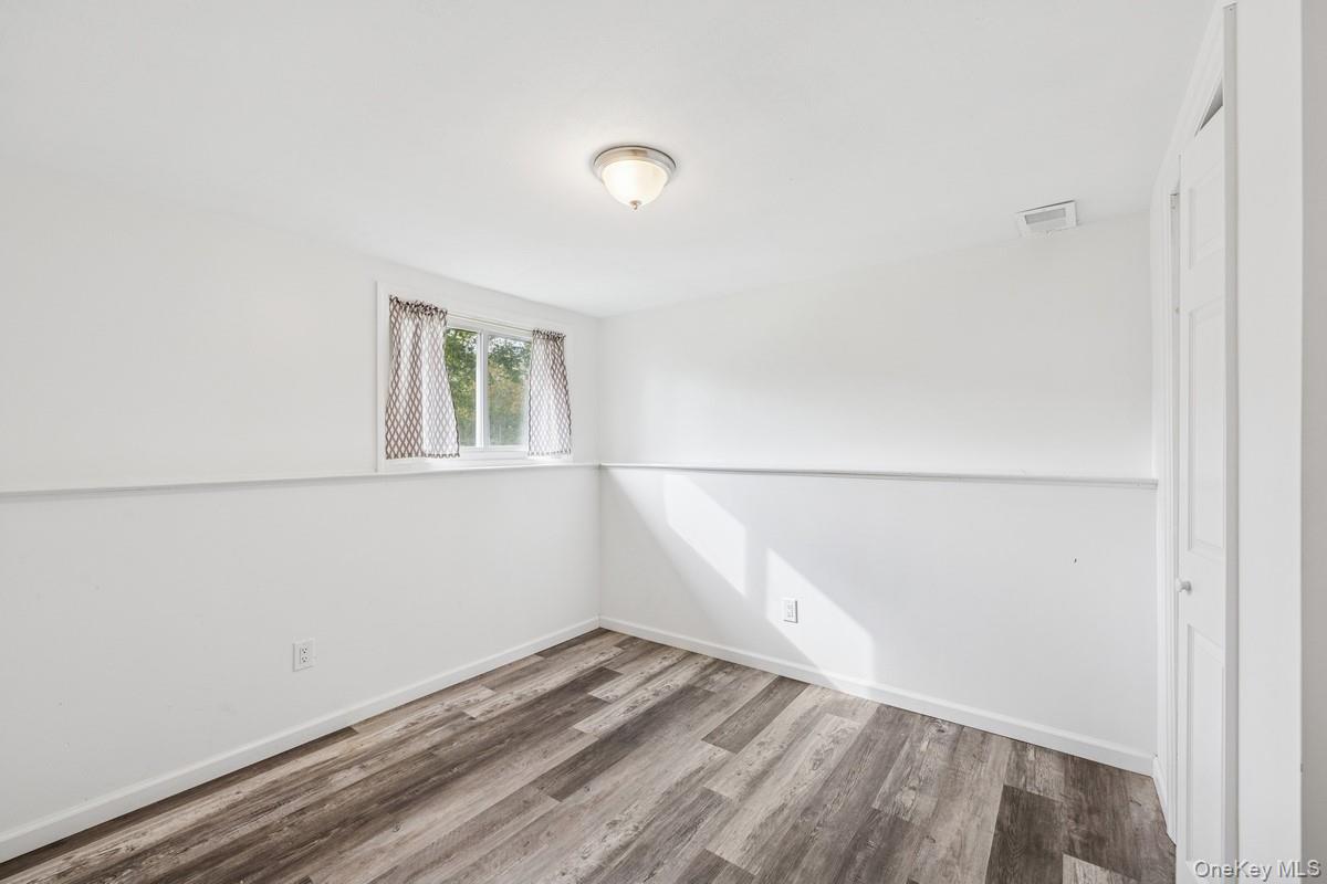 #20 photo, 26 Grand Canyon Lane, サフォーク郡 Coram , NY 11727